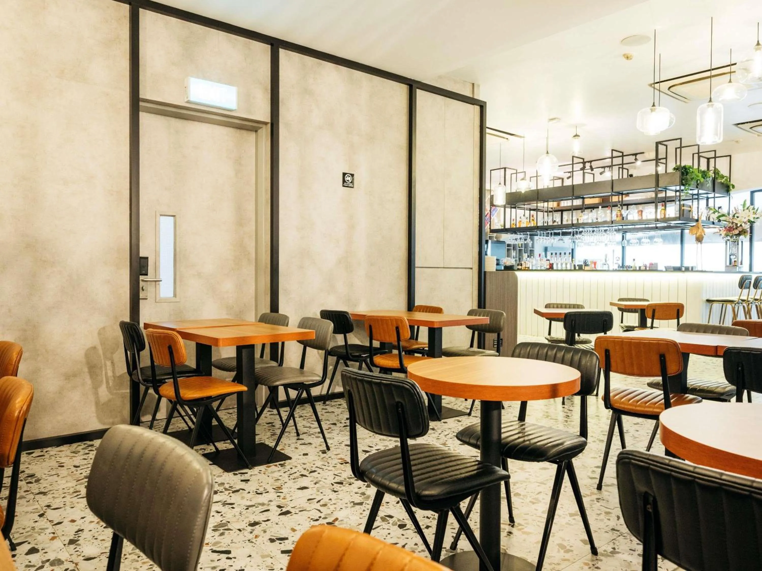 Breakfast in Mercure Singapore Tyrwhitt