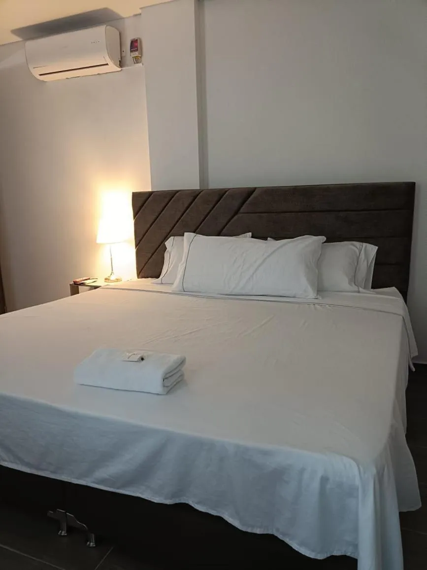 Hotel Guadalupe Acacías