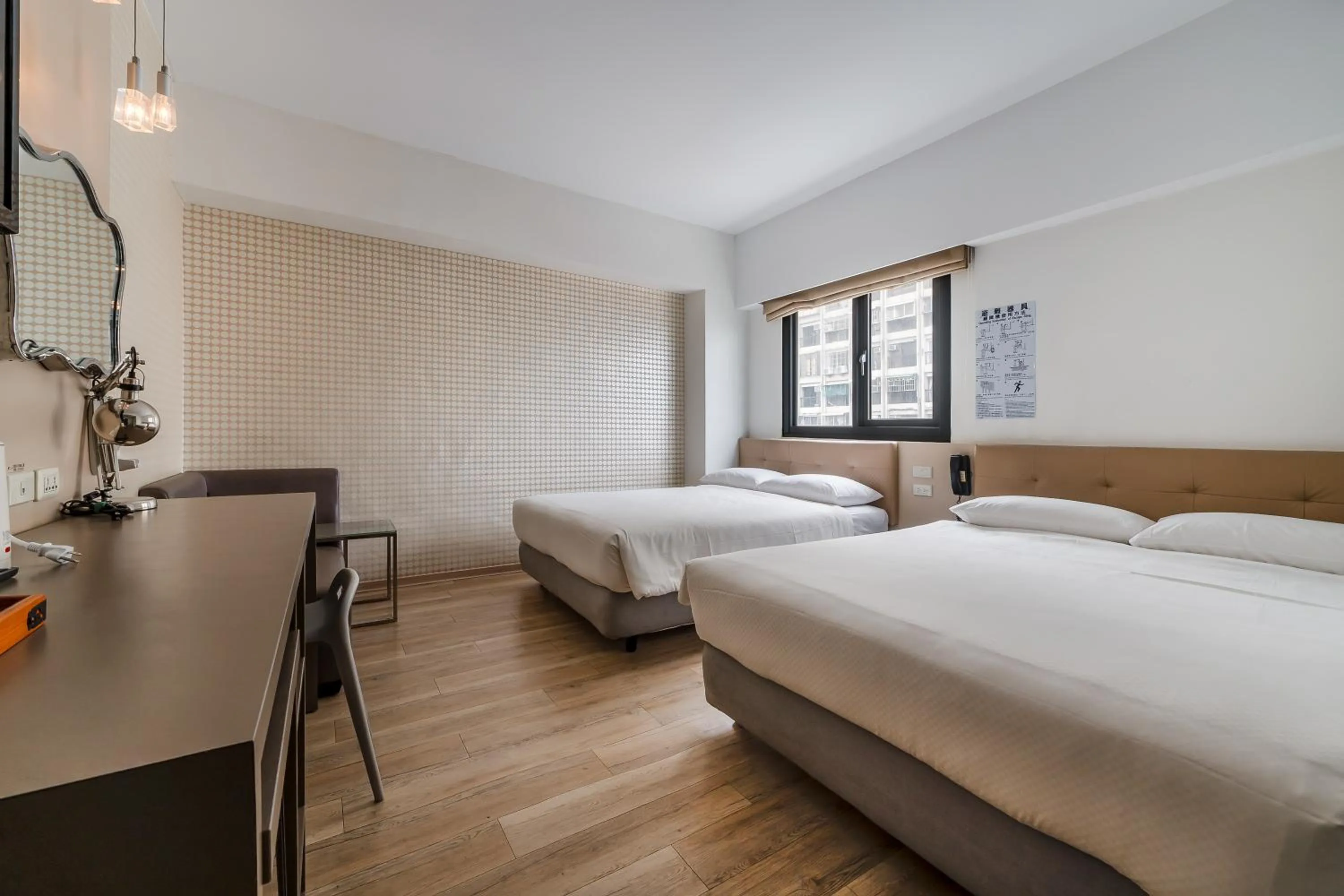 Bed in CHECK inn Express Kaohsiung Love River