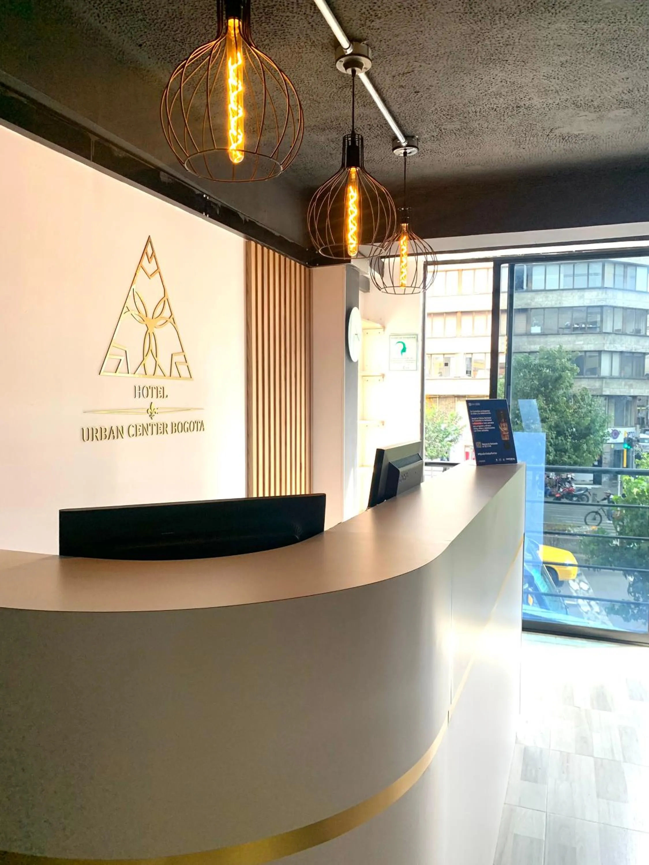 Lobby or reception in Hotel Urban Center Bogota