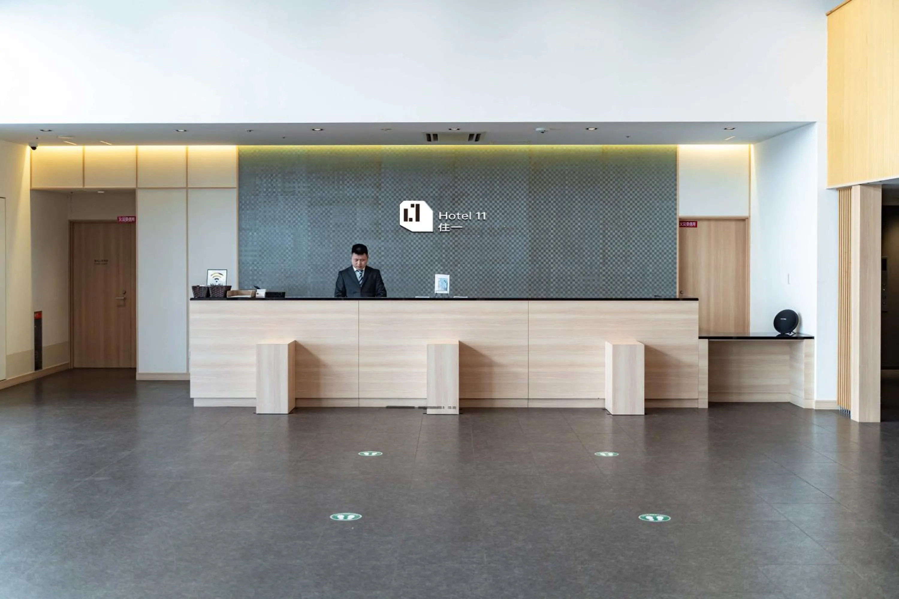 Lobby or reception in Kansai International Airport Hotel 11