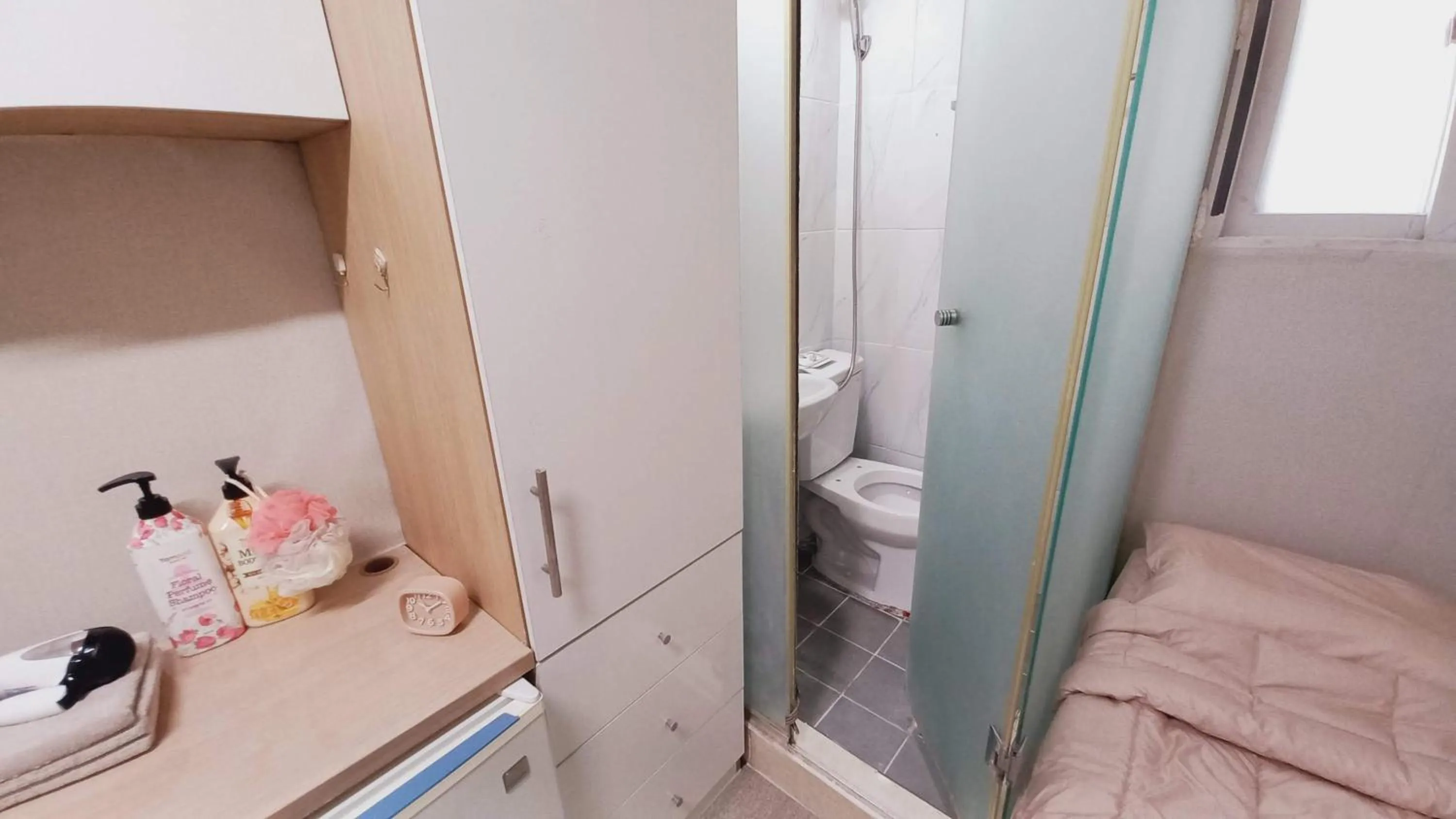 Bathroom in Haechi Stay GuestHouse - For foreigners only