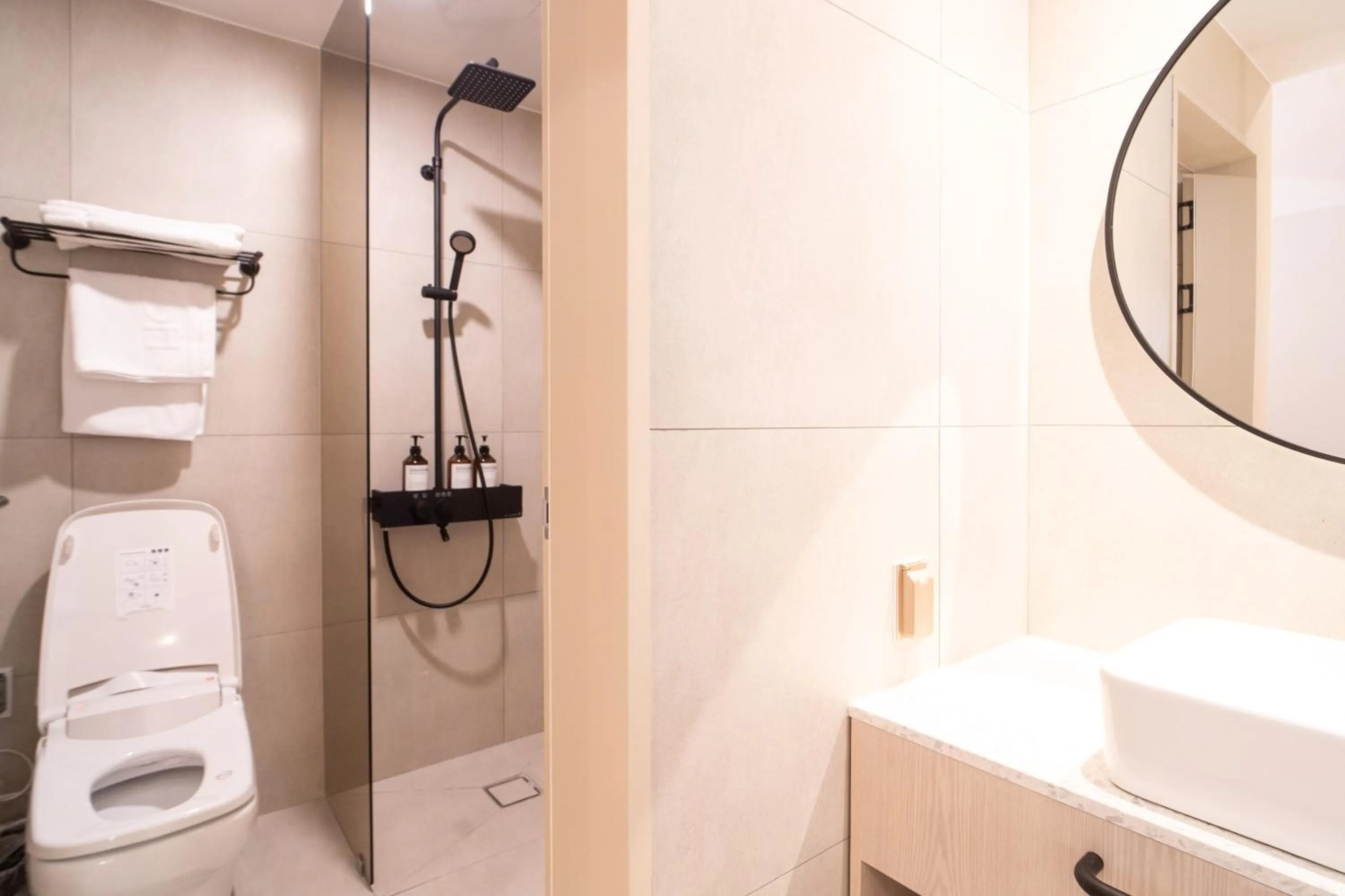 Bathroom in '사용x' 클릭금지 Goyang Hotel Yuji