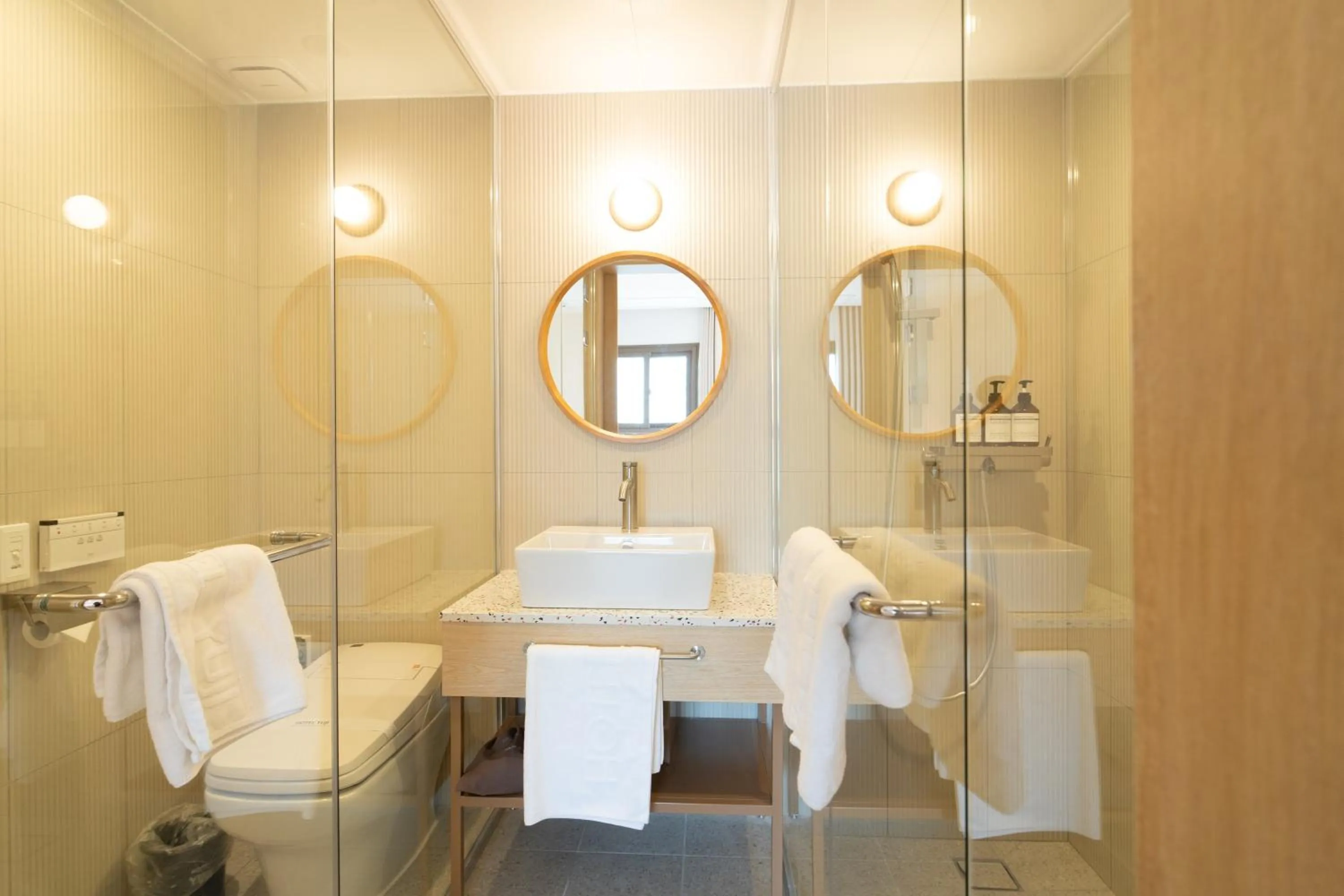 Bathroom in '사용x' 클릭금지 Goyang Hotel Yuji