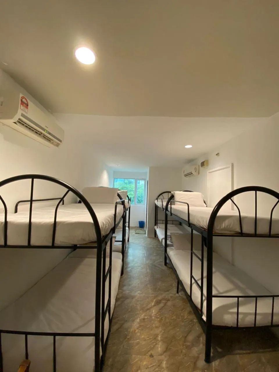 H2 Worldpackers , The Social Hotel