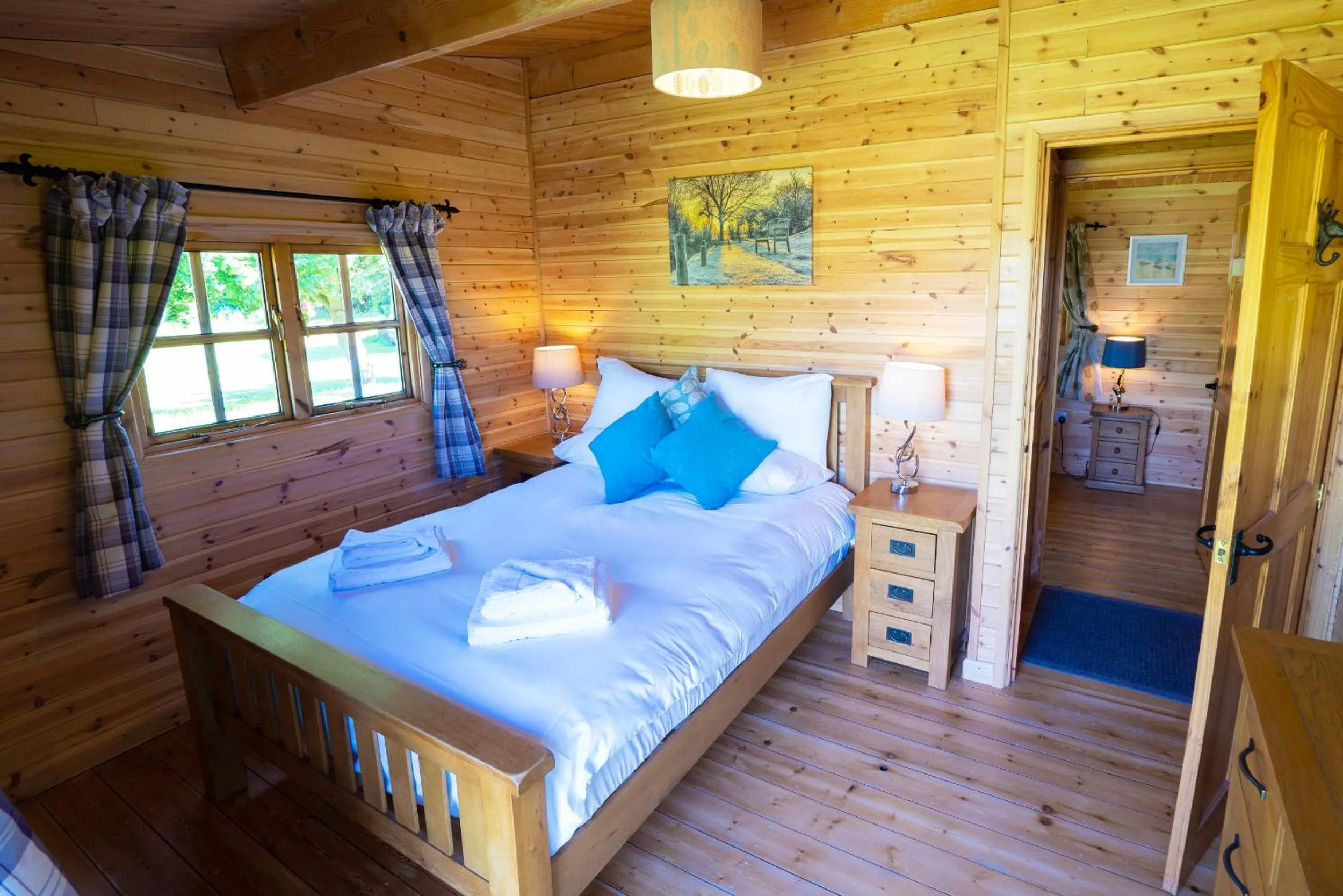 Bed in Wall Eden Farm - Luxury Log Cabins and Glamping