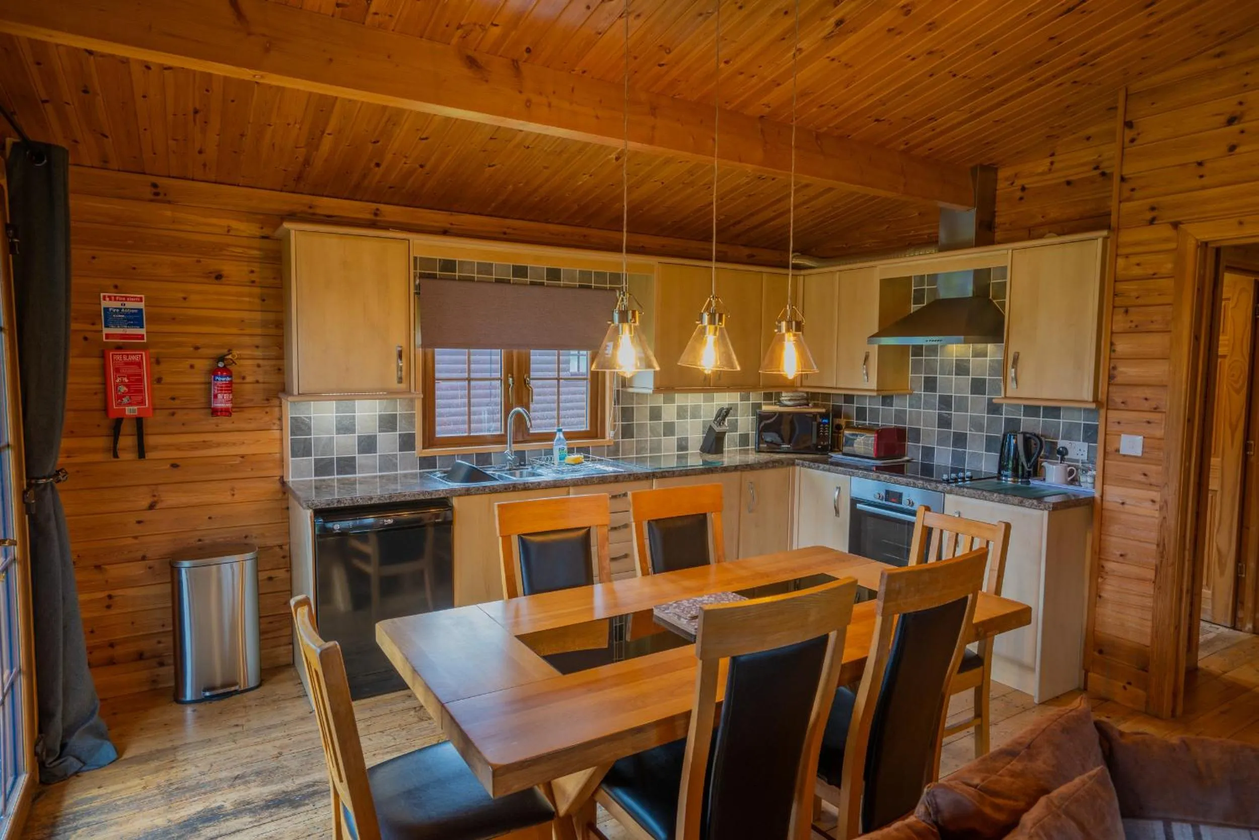 Kitchen or kitchenette in Wall Eden Farm - Luxury Log Cabins and Glamping