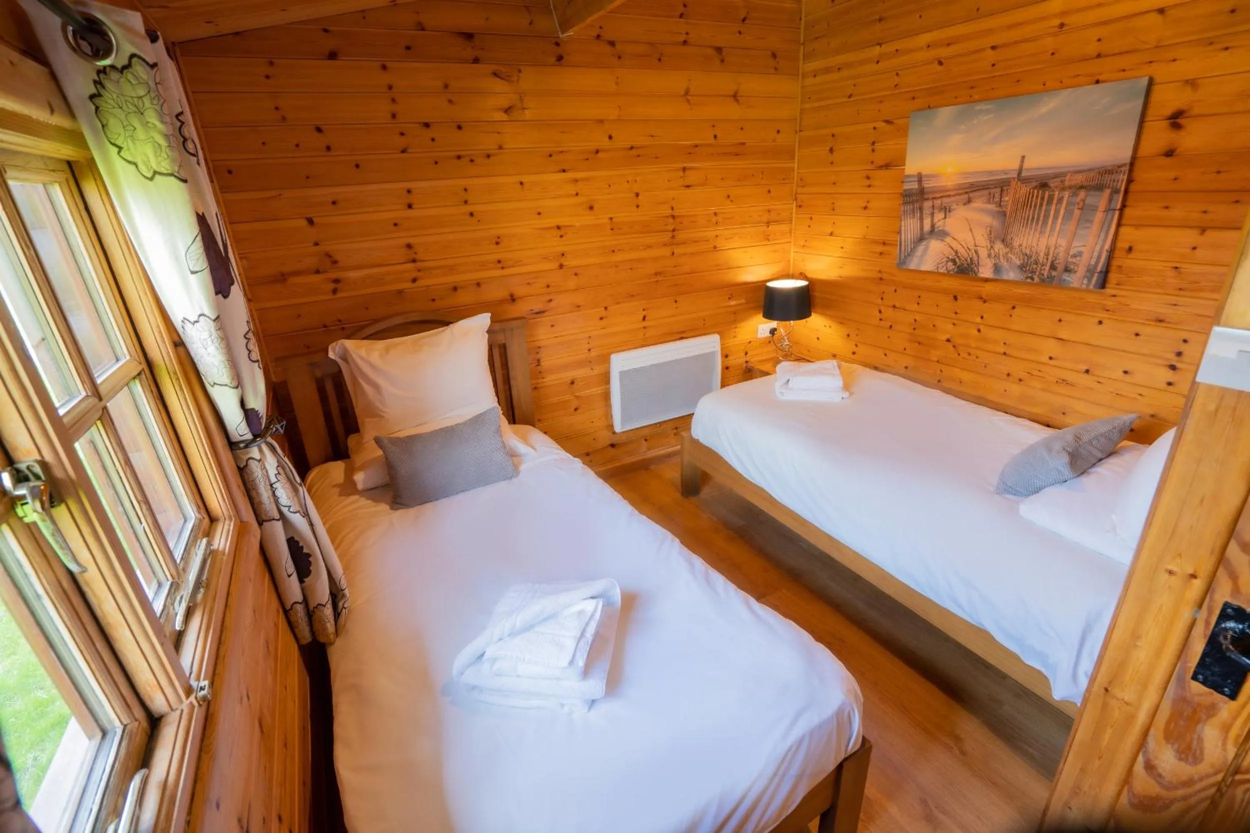 Bed in Wall Eden Farm - Luxury Log Cabins and Glamping