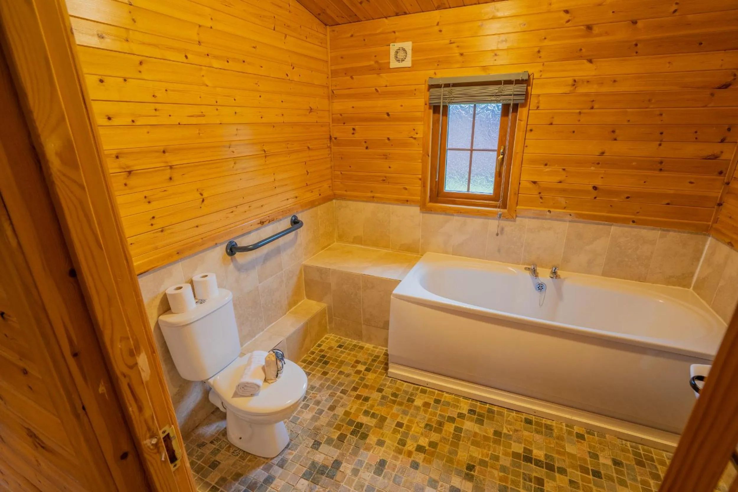 Toilet in Wall Eden Farm - Luxury Log Cabins and Glamping