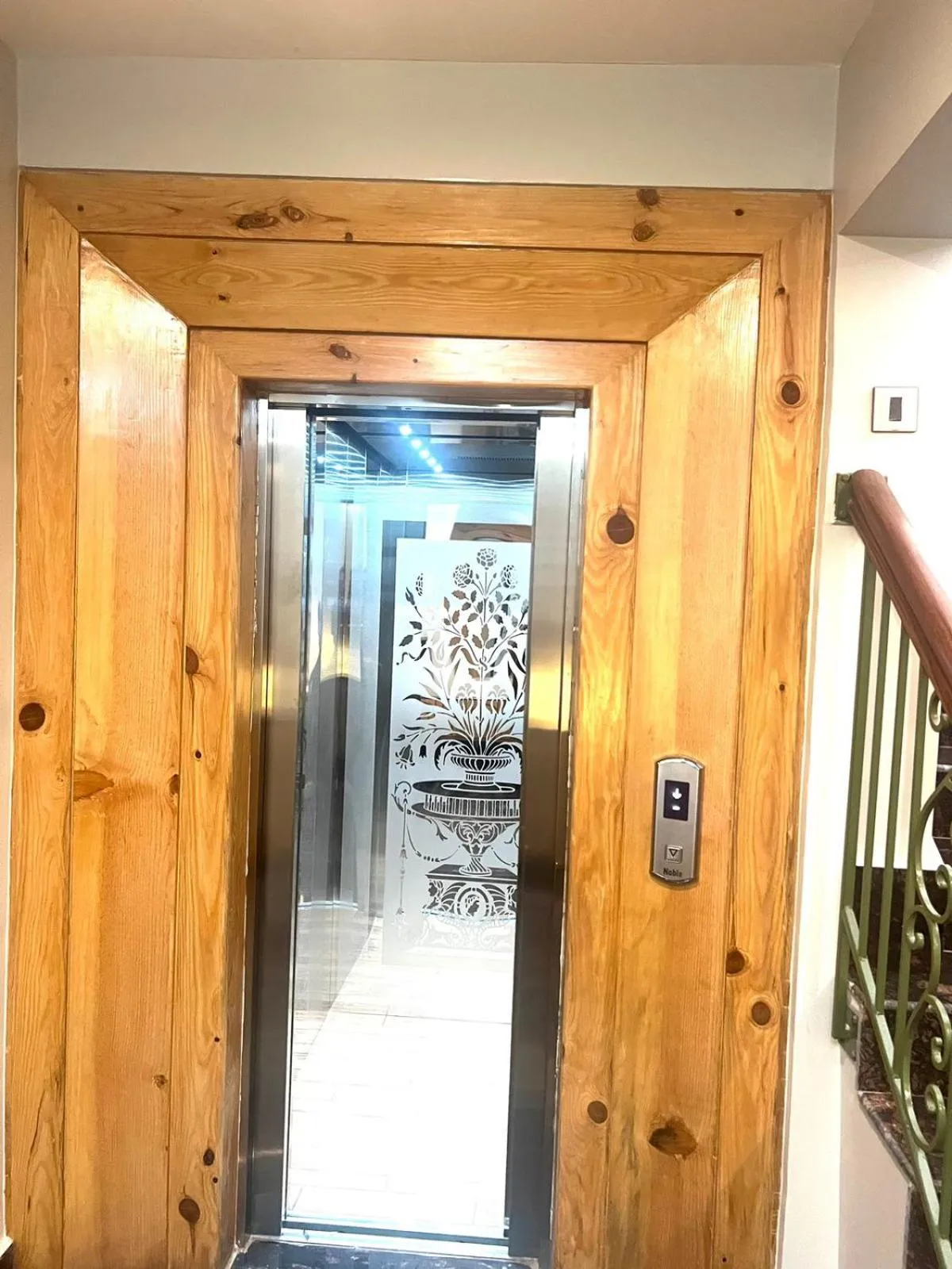 elevator in Ananta Home