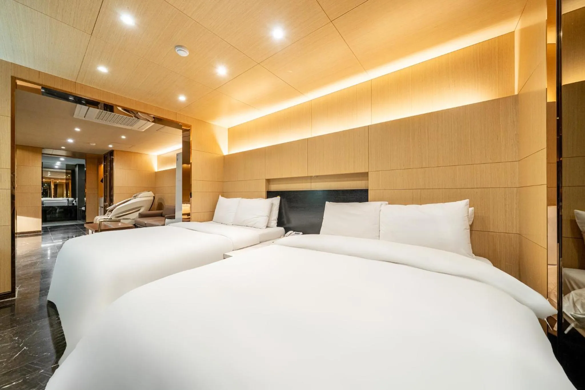 Bed in Hotel Star Premier Yeoksam