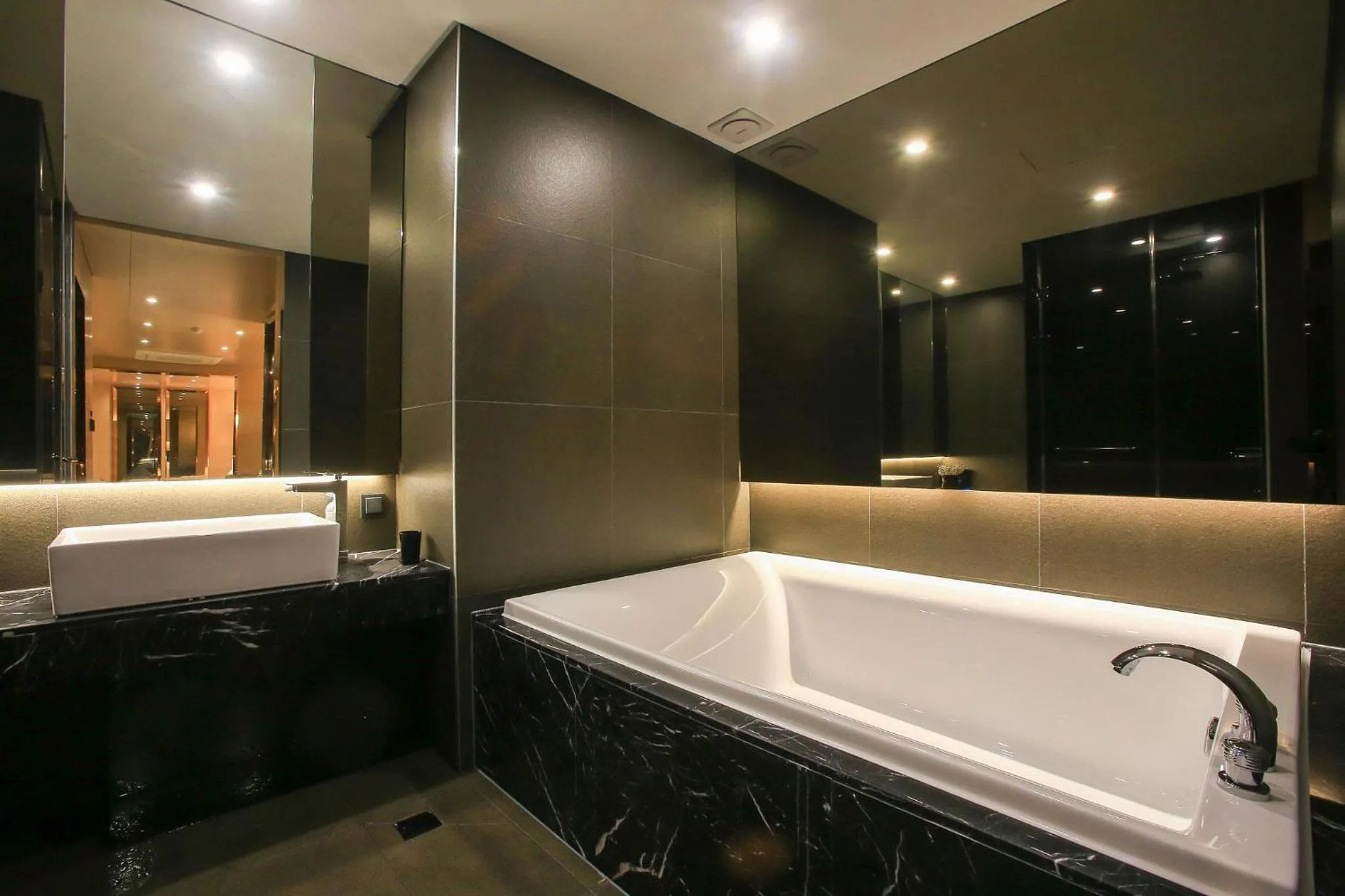 Bathroom in Hotel Star Premier Yeoksam