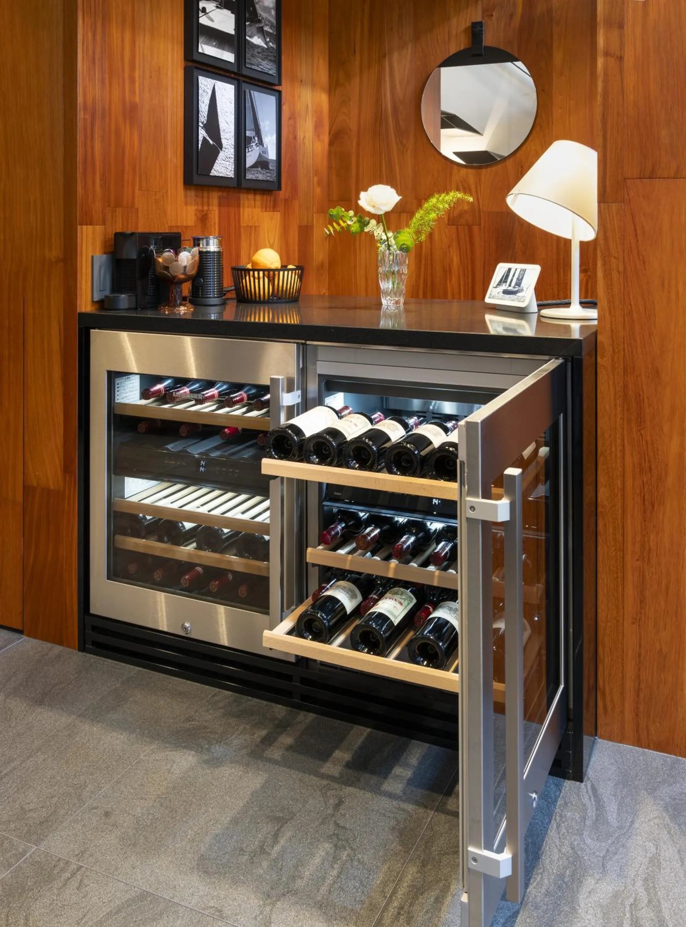 Lounge or bar in Kamo Residences by Reflections