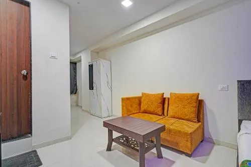 FabHotel RK Inn