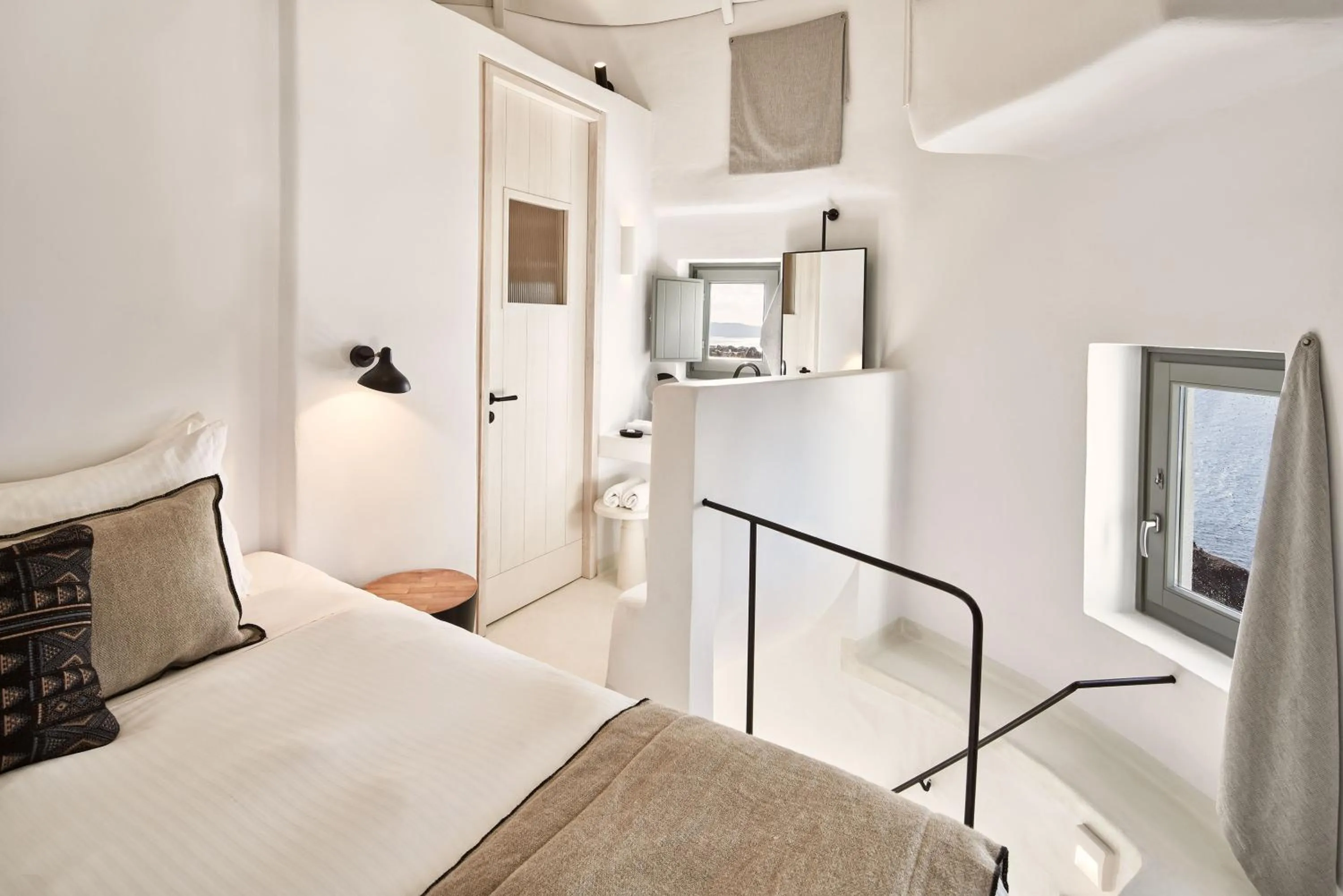 Bathroom, Bed in Charisma Suites