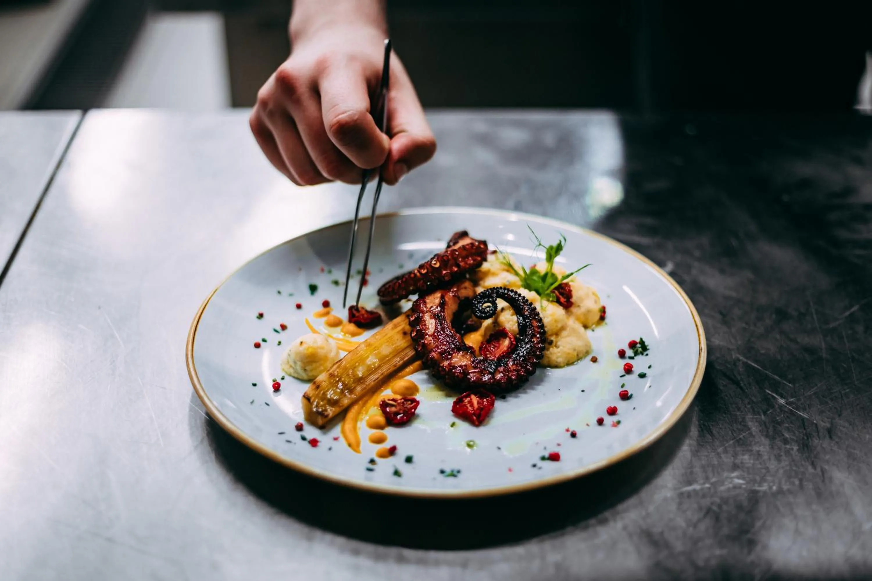 Restaurant/places to eat in Second Life in Piran - Hotel Zala Piran with private parking and shuttle service