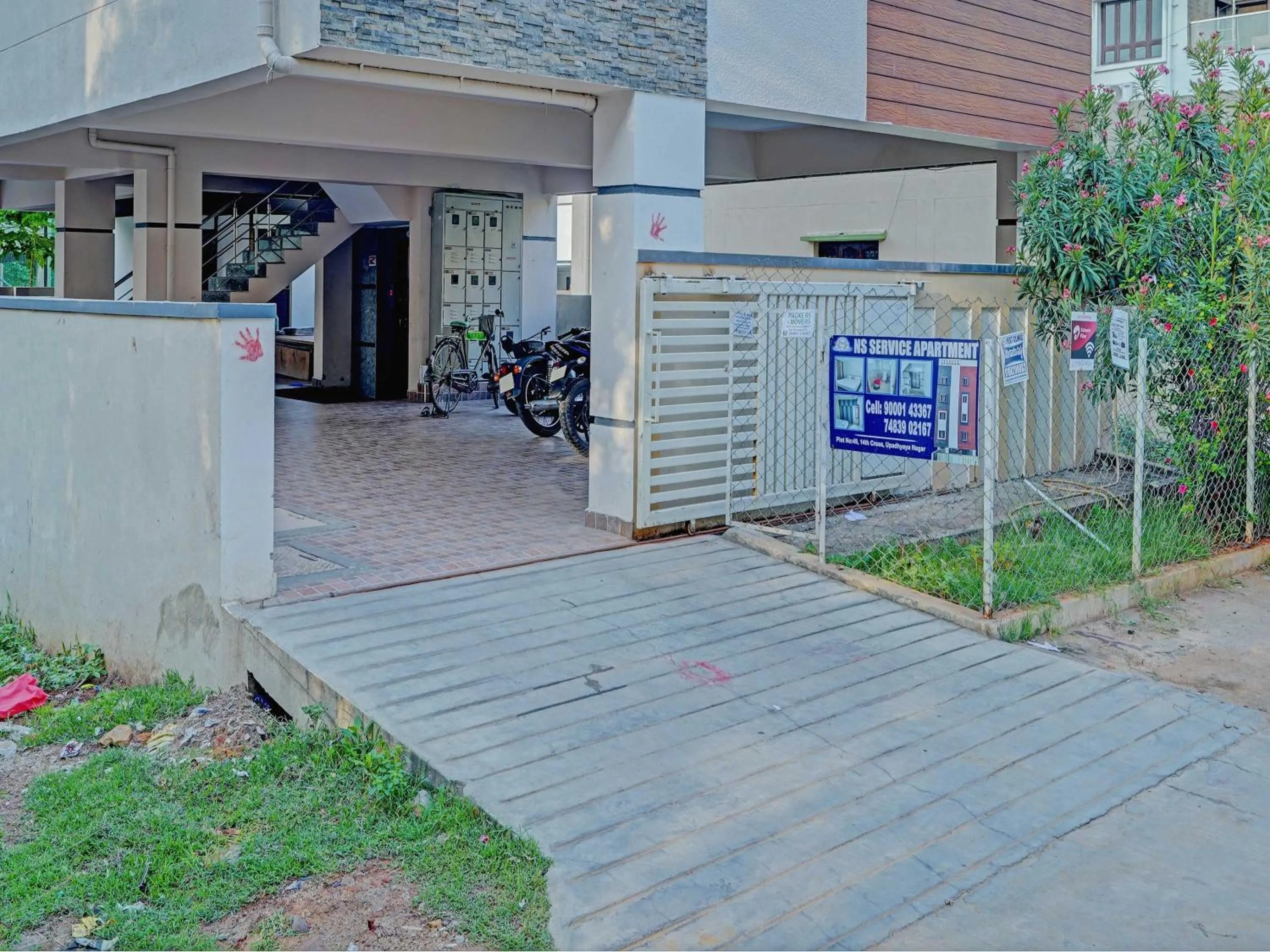 Facade/entrance in Collection O Ns Service Apartment