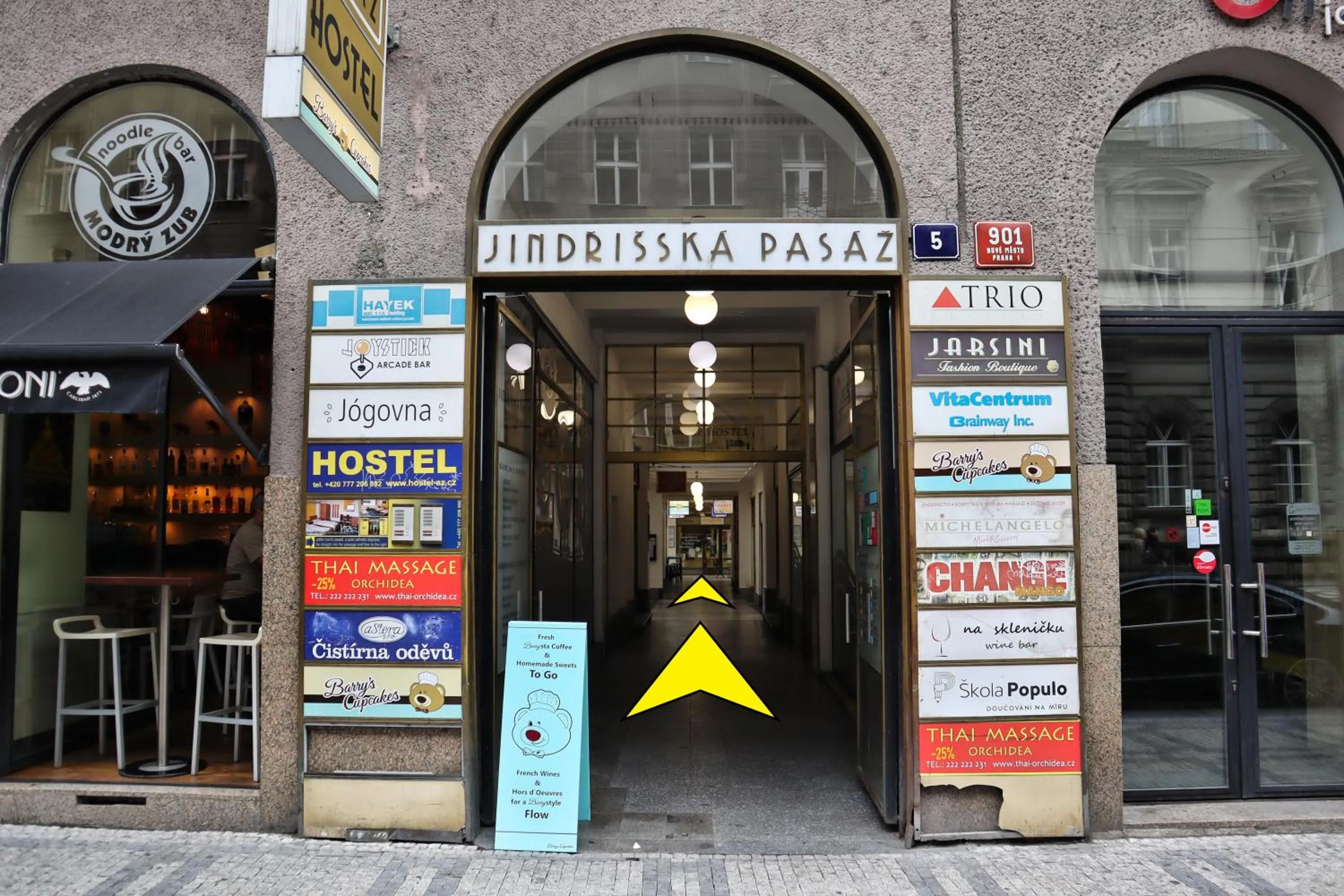 Facade/entrance in A Plus Hostel - Centrum