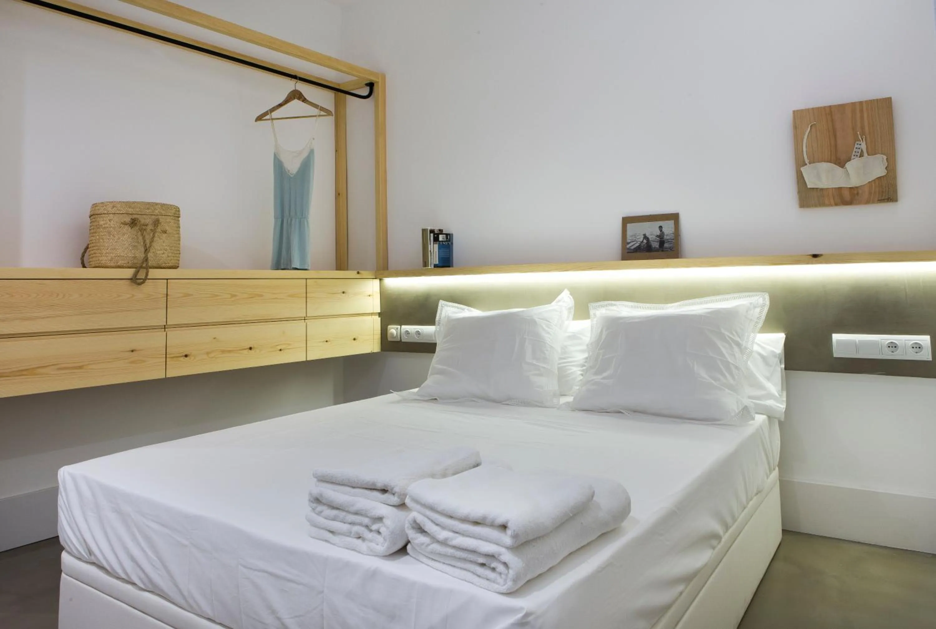 Bedroom, Bed in Best House Best Place