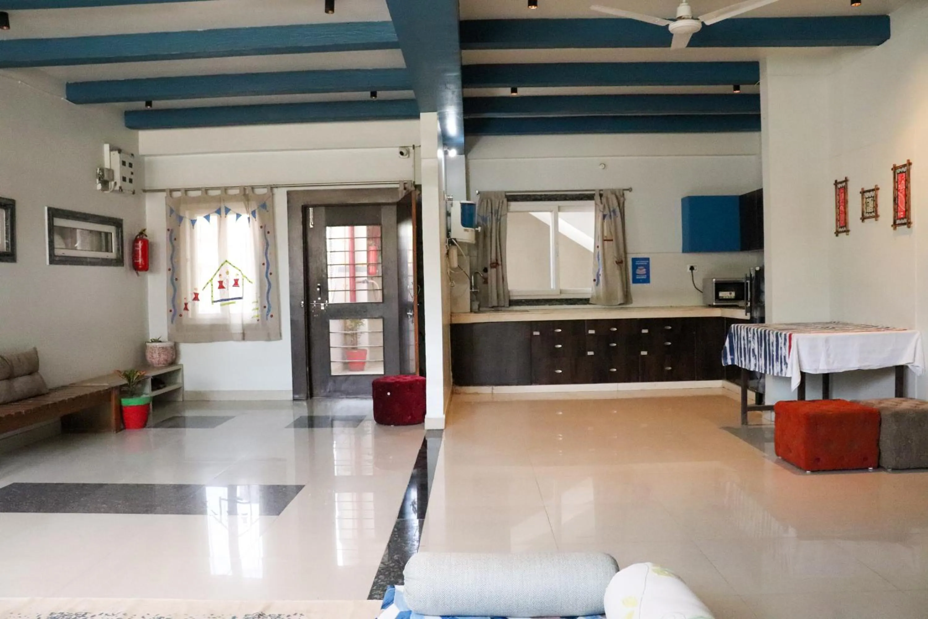 Kitchen or kitchenette in Blue Door