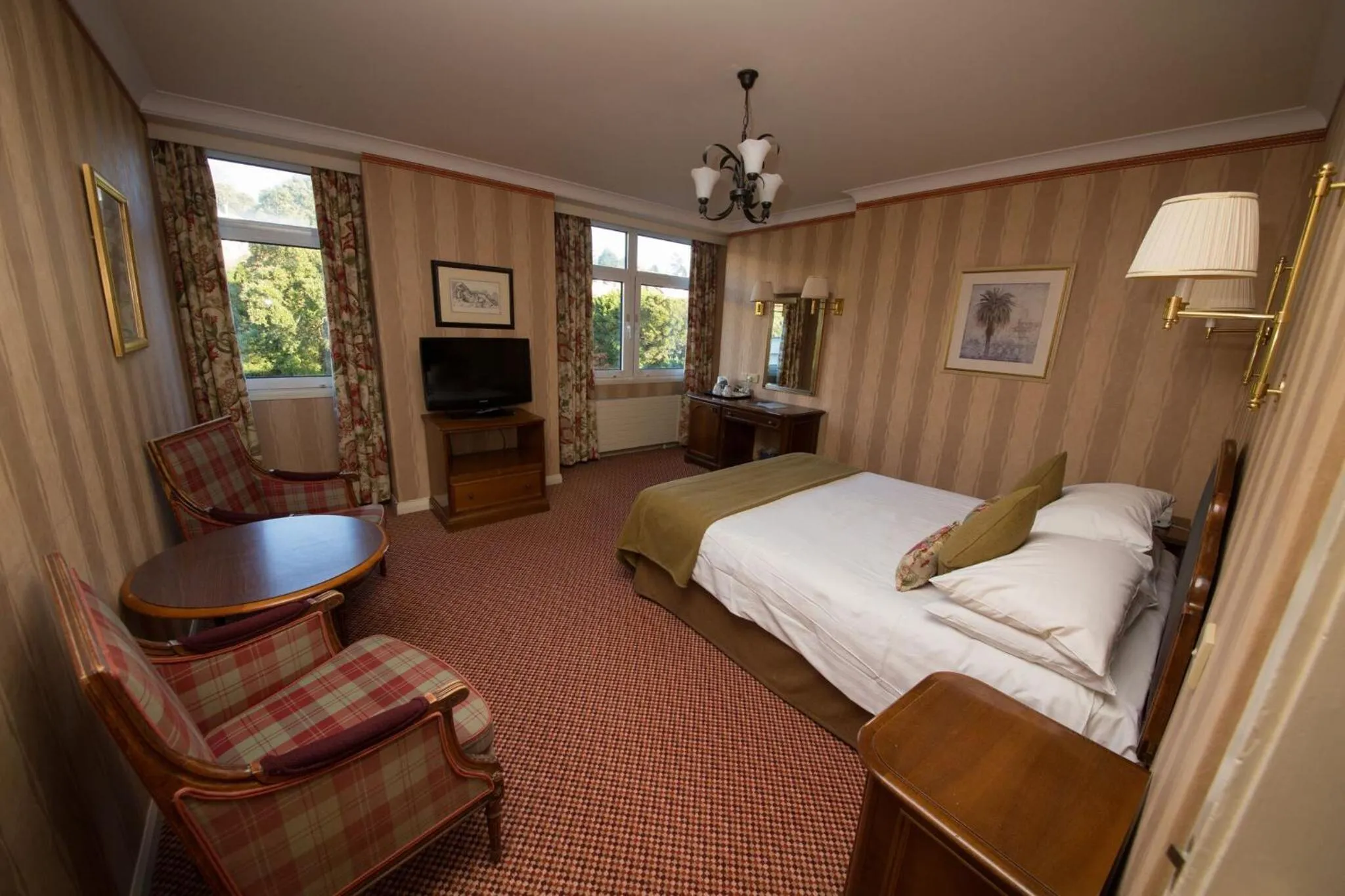 TV and multimedia, Bed in The Imperial Torquay