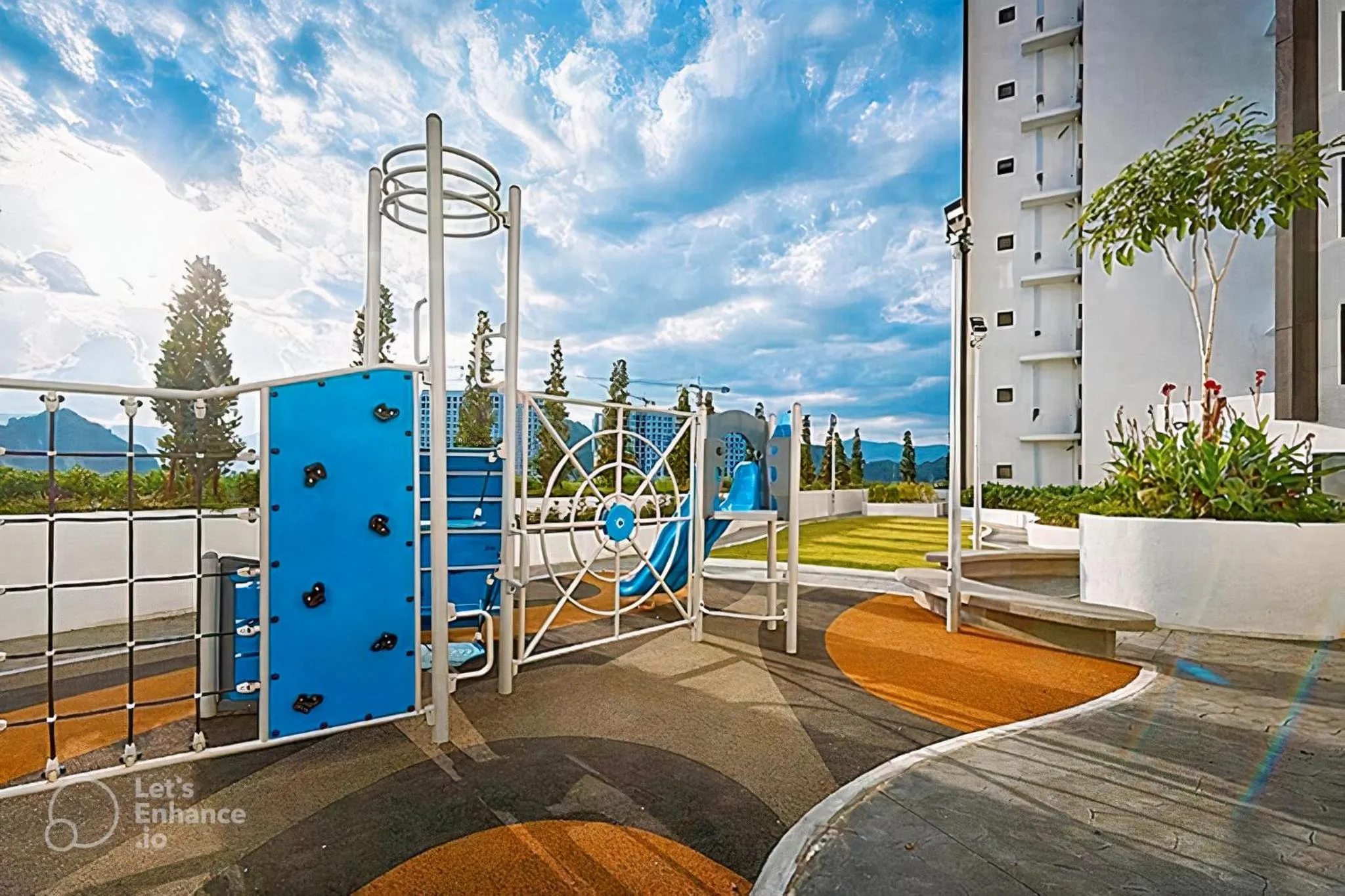 Day in The Horizon - Ipoh