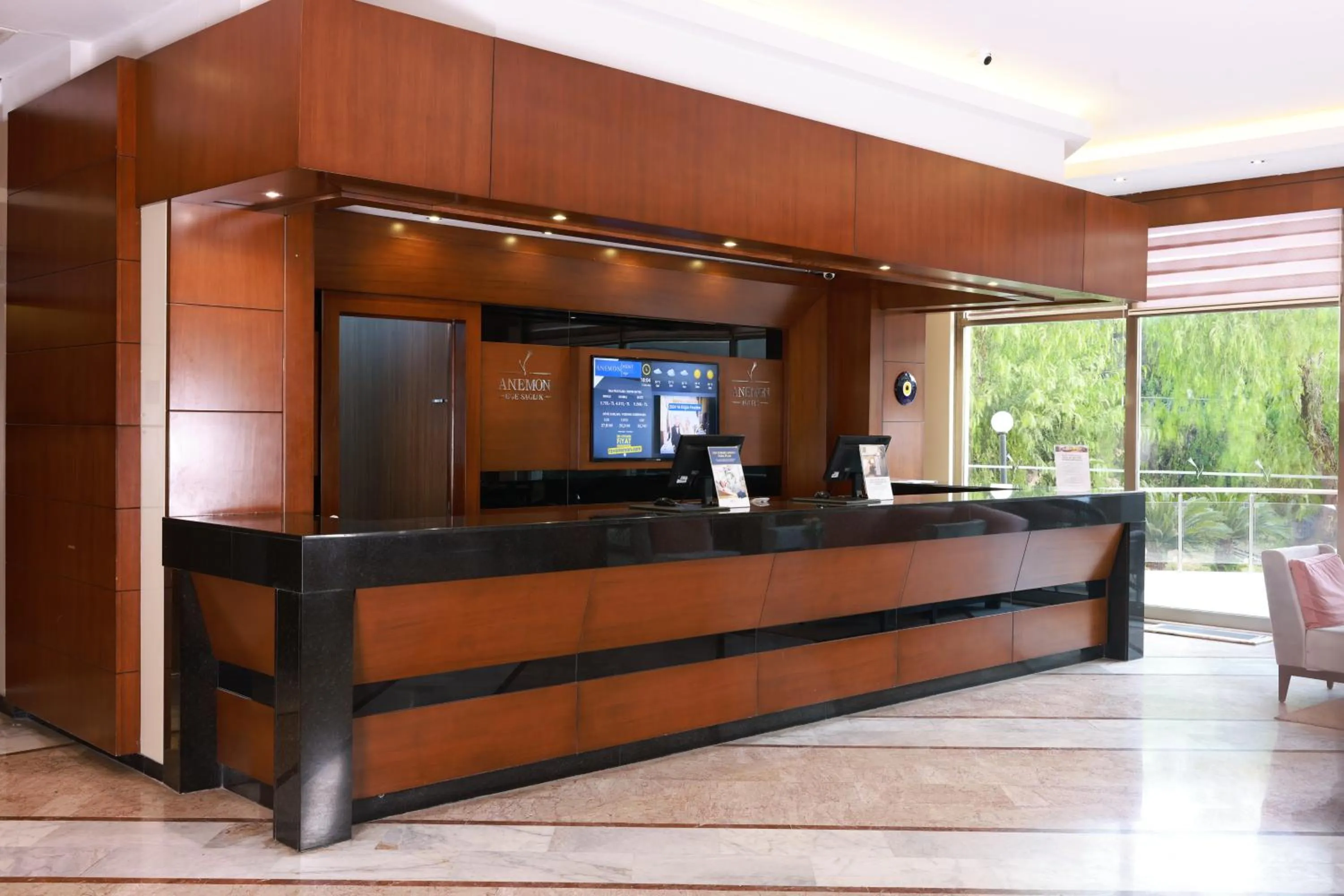 Lobby or reception in Anemon Kent Ege Otel