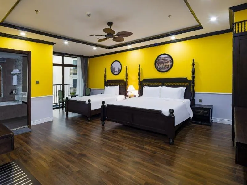 Photo of the whole room, Bed in Charming beauty hotel