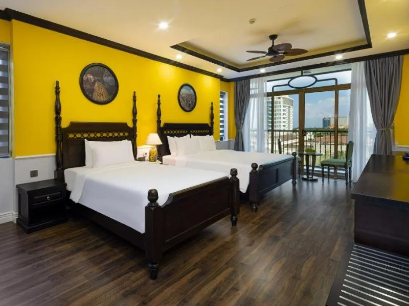 Photo of the whole room, Bed in Charming beauty hotel