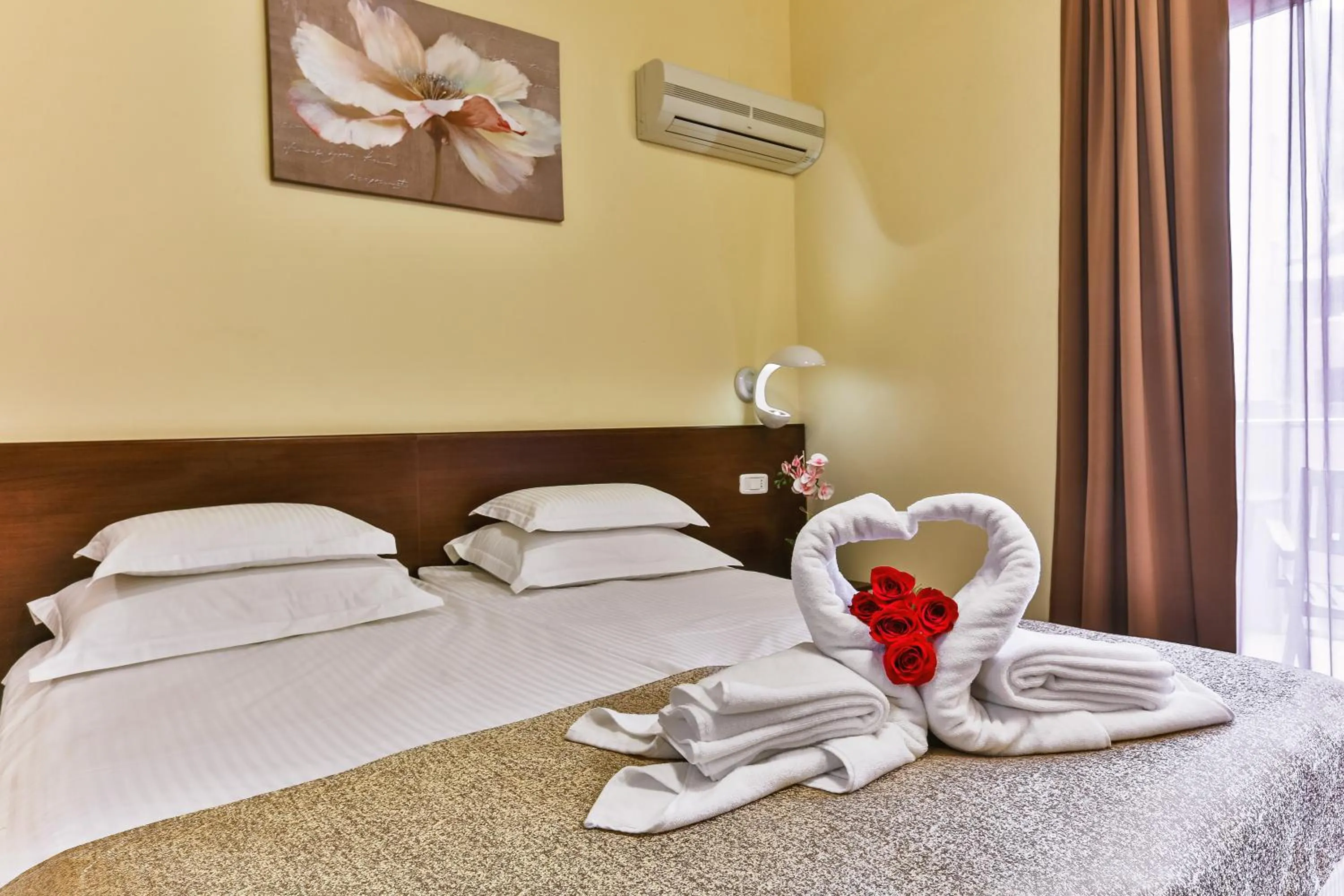 Bed in Hotel Premier