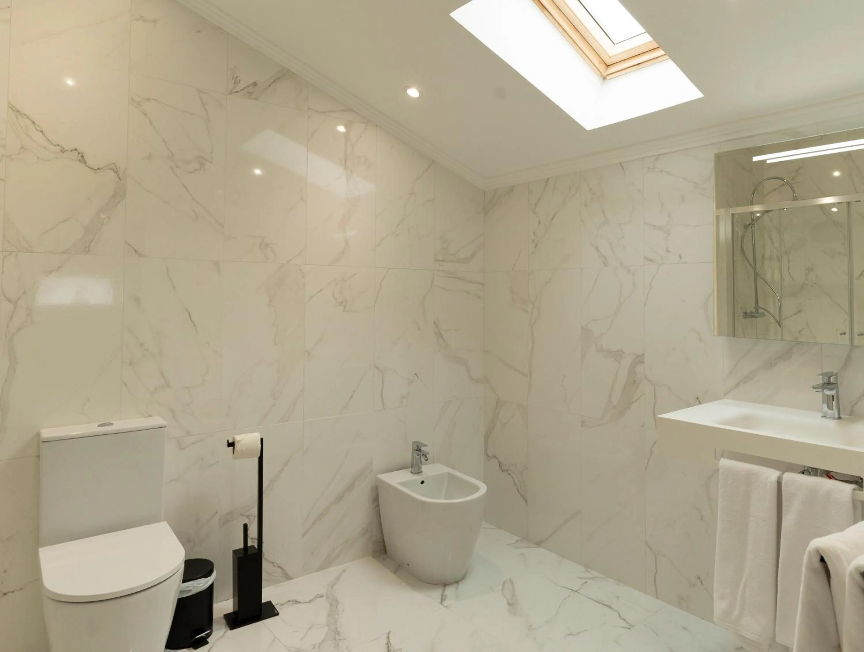 Bathroom in Horta Bay