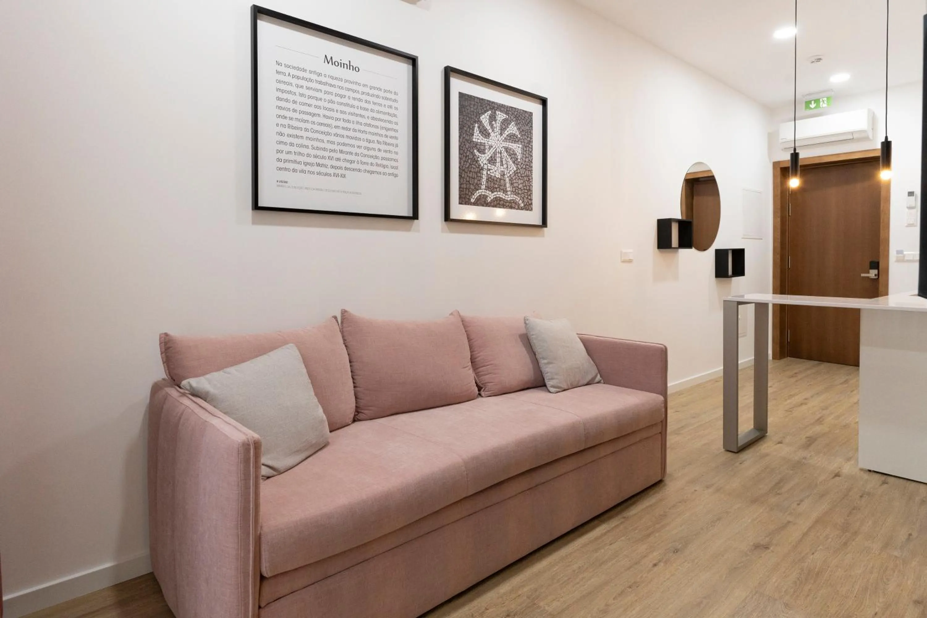 TV and multimedia in Horta Bay