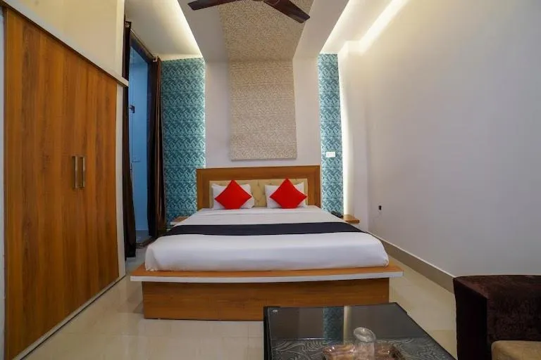 Bed in Oyo Hotel Corinthians