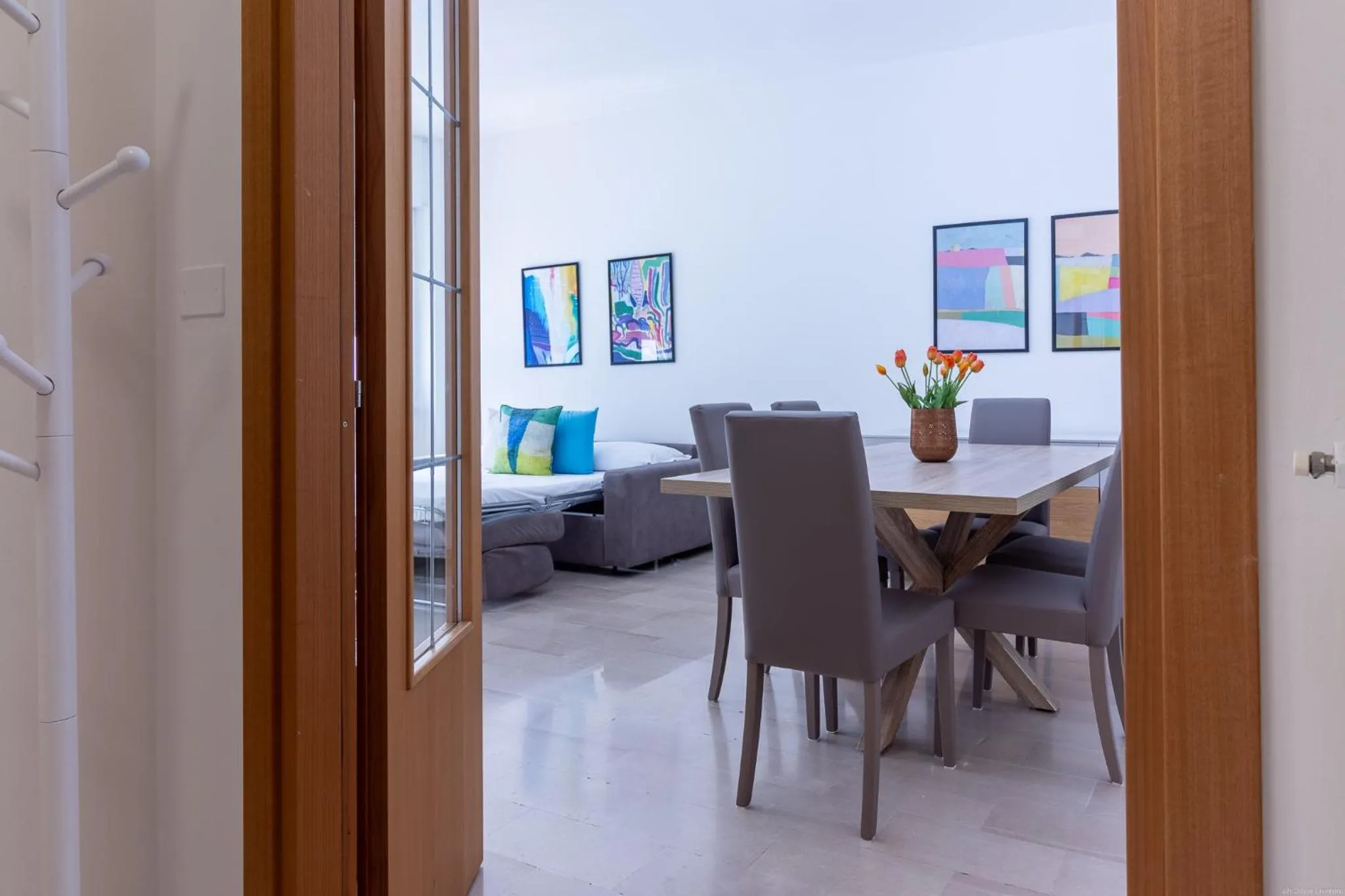 GuestHost - Darsena Luminous & Cozy Apartment