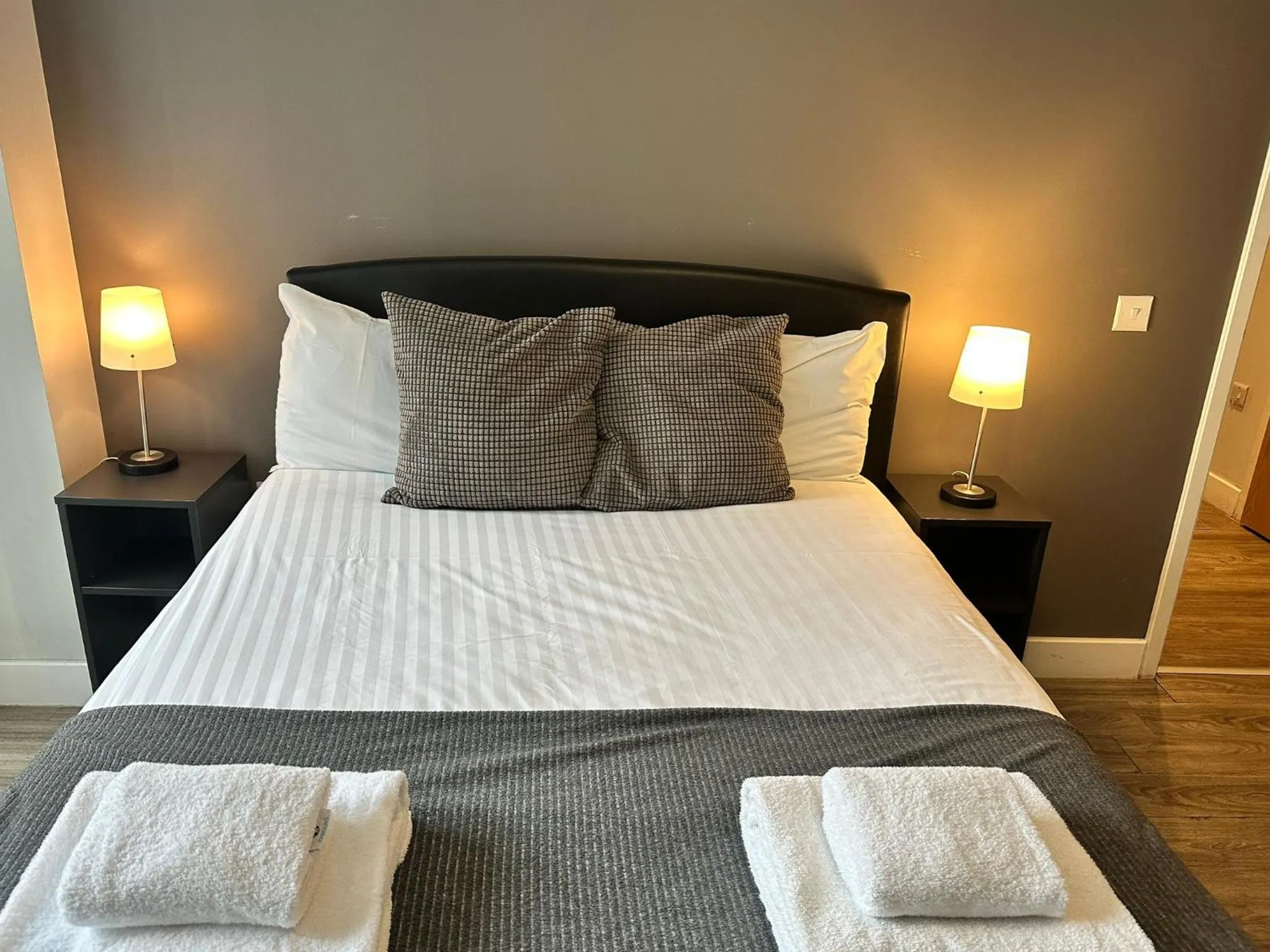 Bed in Obel Apartments by Beehosting