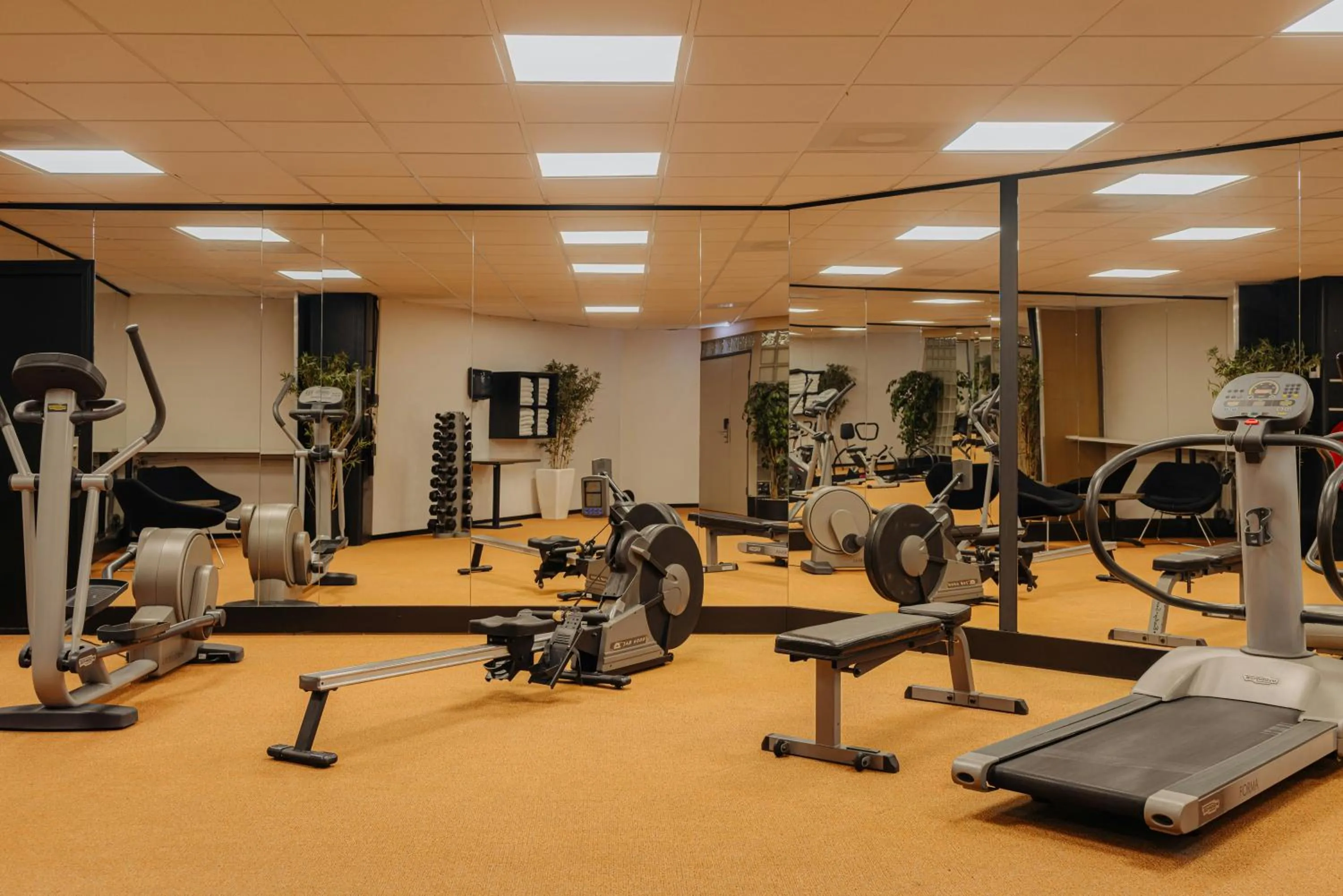 Fitness centre/facilities in Leonardo Hotel Eindhoven City Center