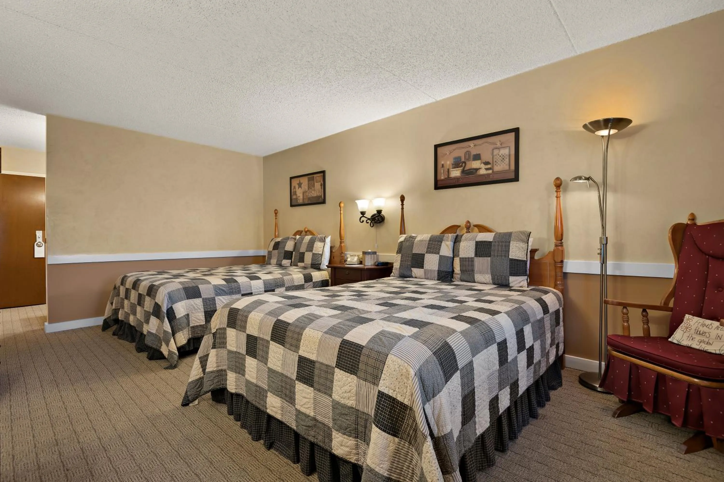 Bed in Country Living Inn