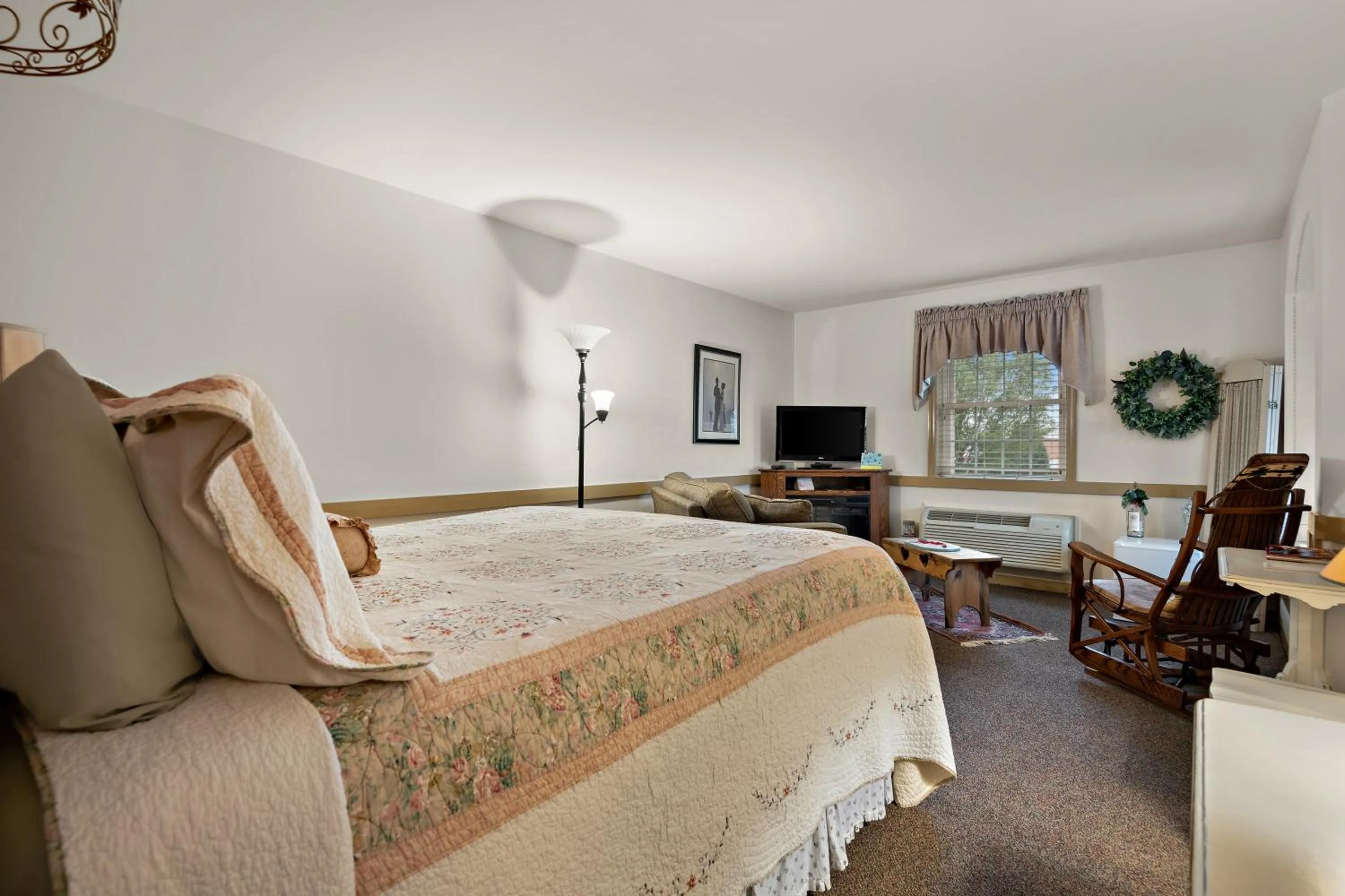 Bed in Country Living Inn