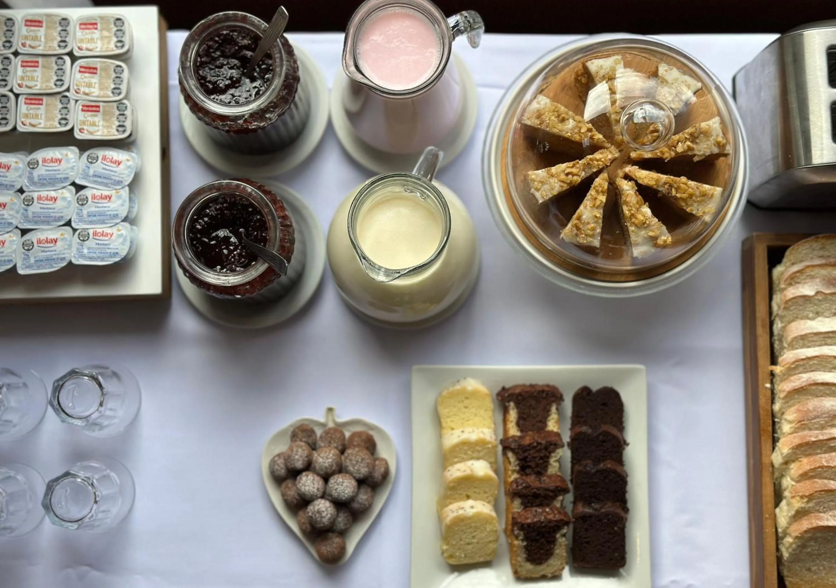 Breakfast in La Comarca Resort & Spa