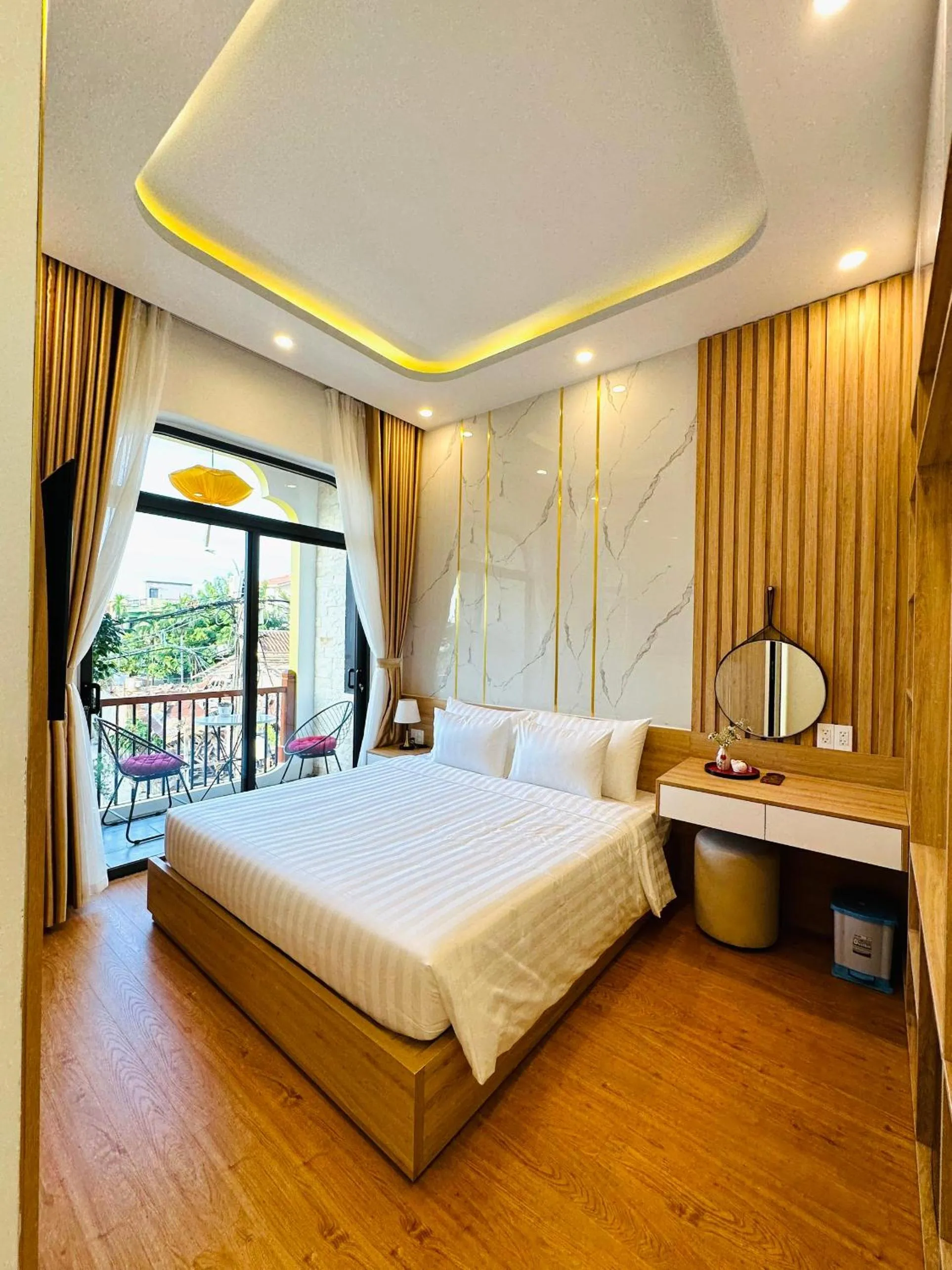 View (from property/room), Bed in Mint Hoi An Villa