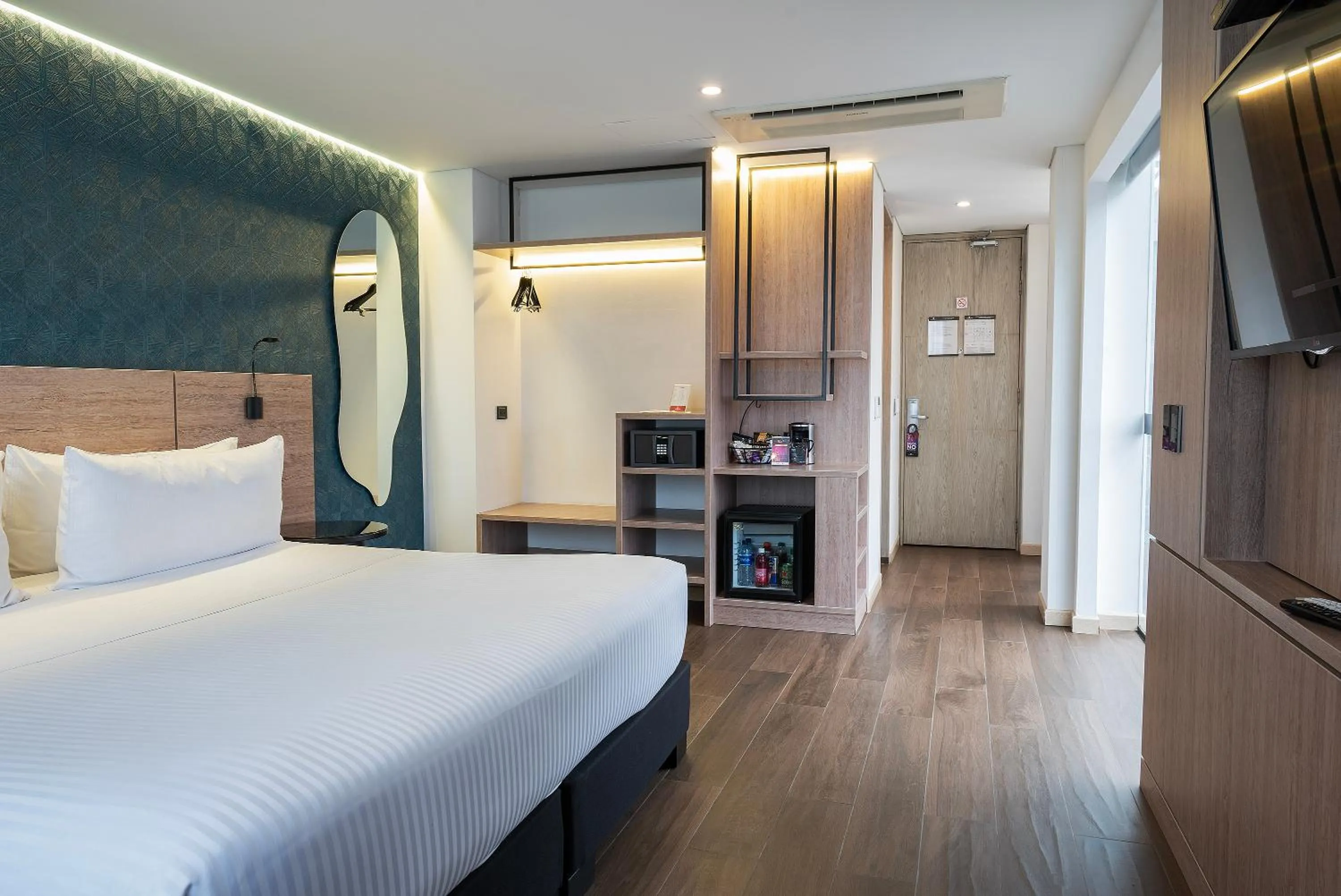 Bed in Hotel Black Tower Premium