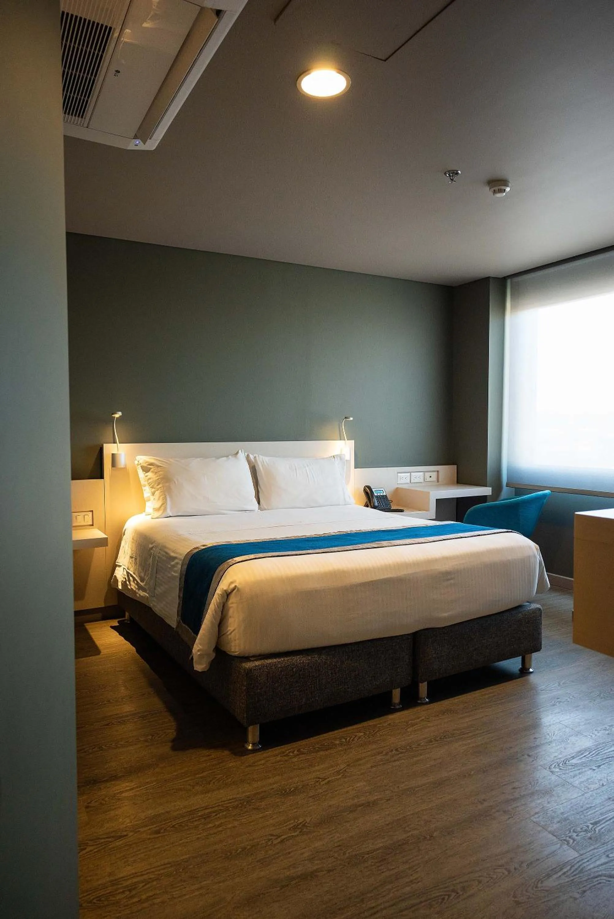 Bedroom, Bed in Hotel Black Tower Premium