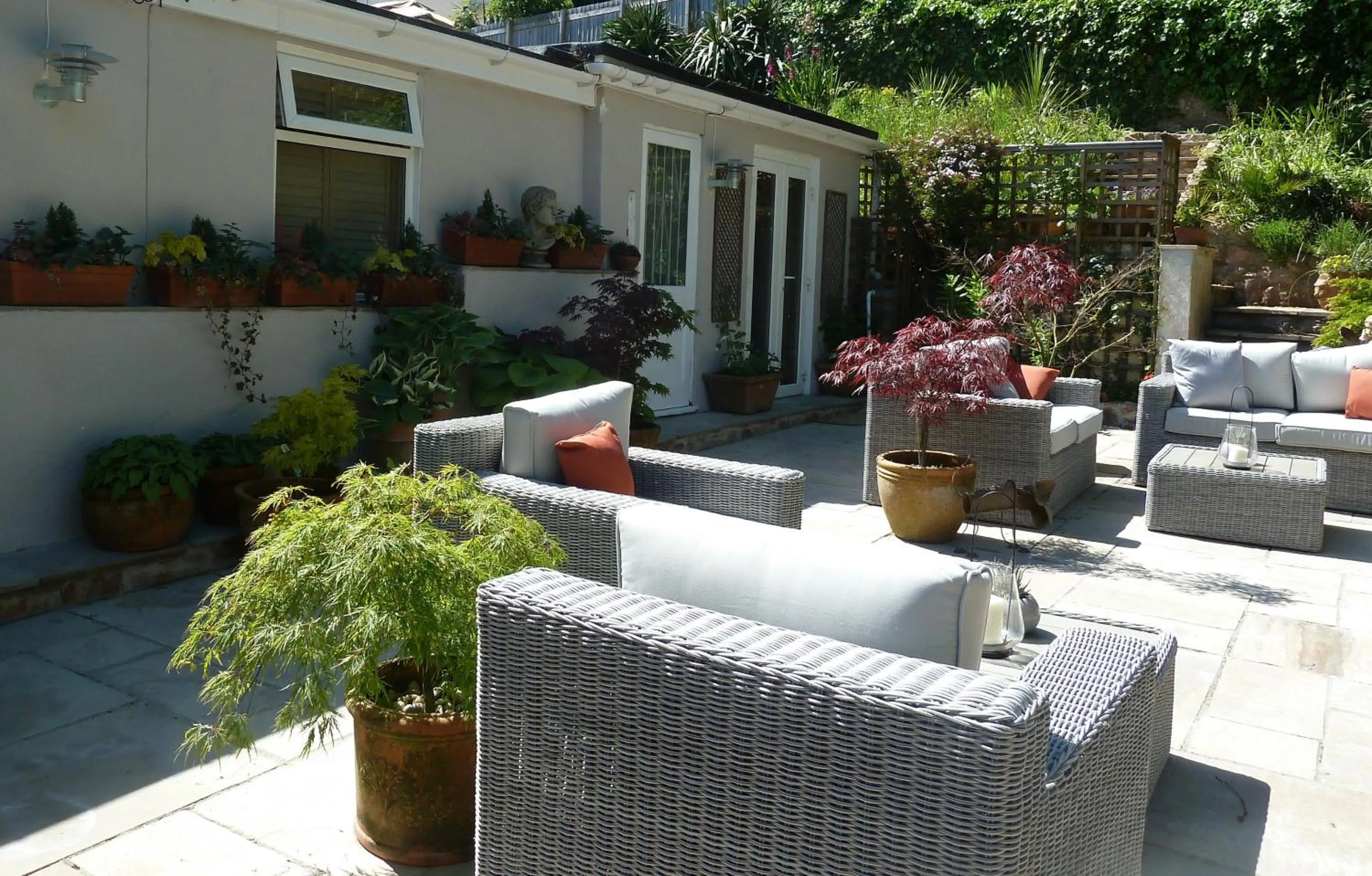 Facade/entrance in The Somerville