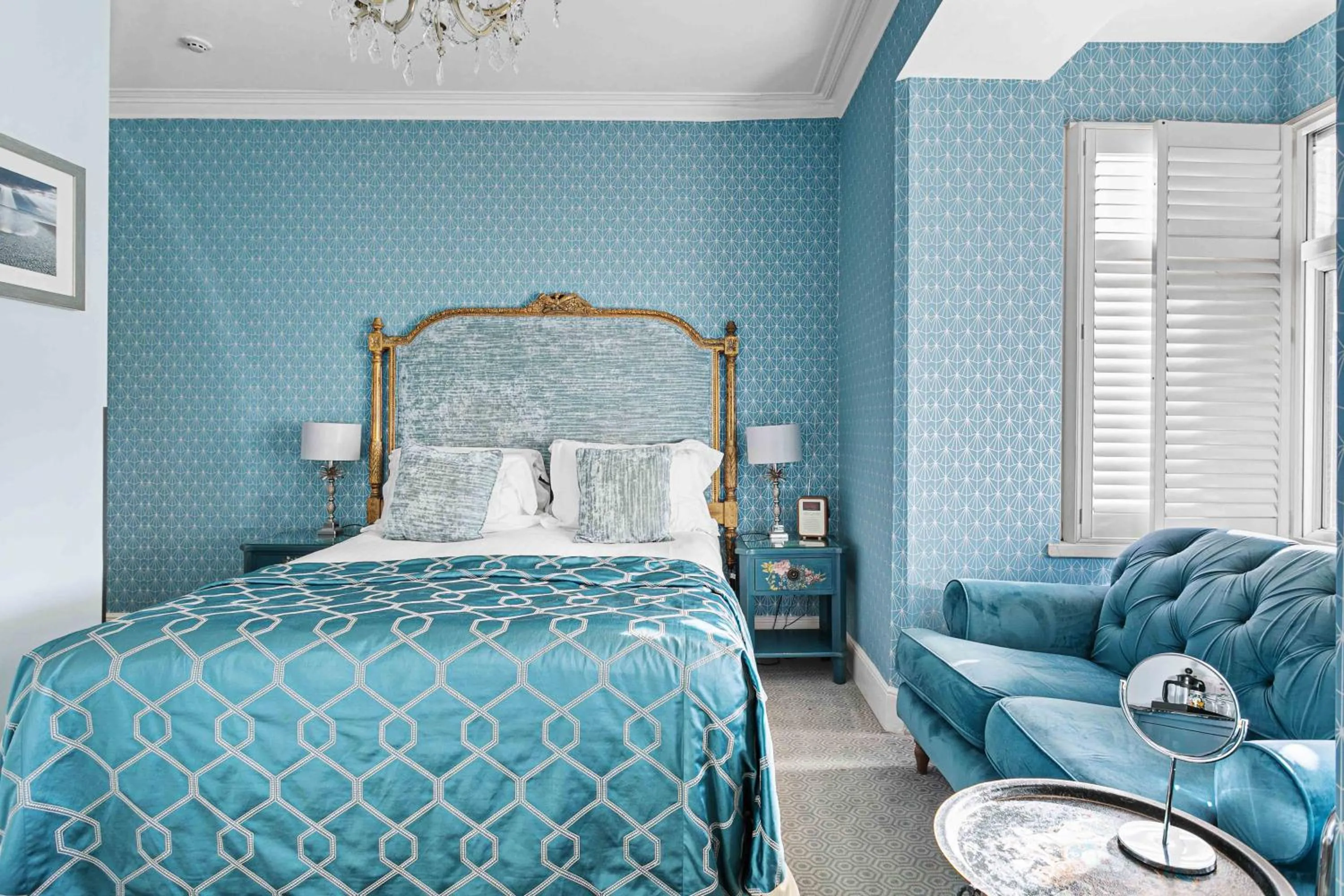 Bed in The Somerville