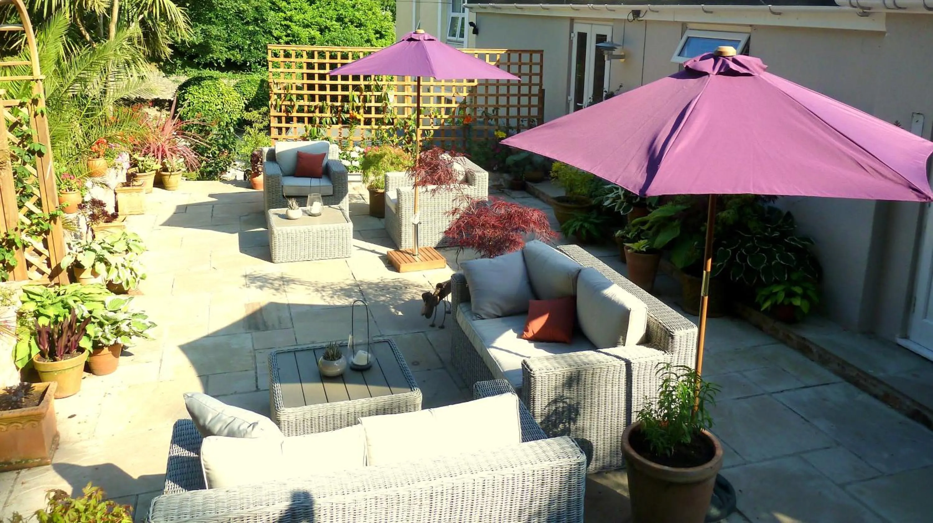 Facade/entrance in The Somerville