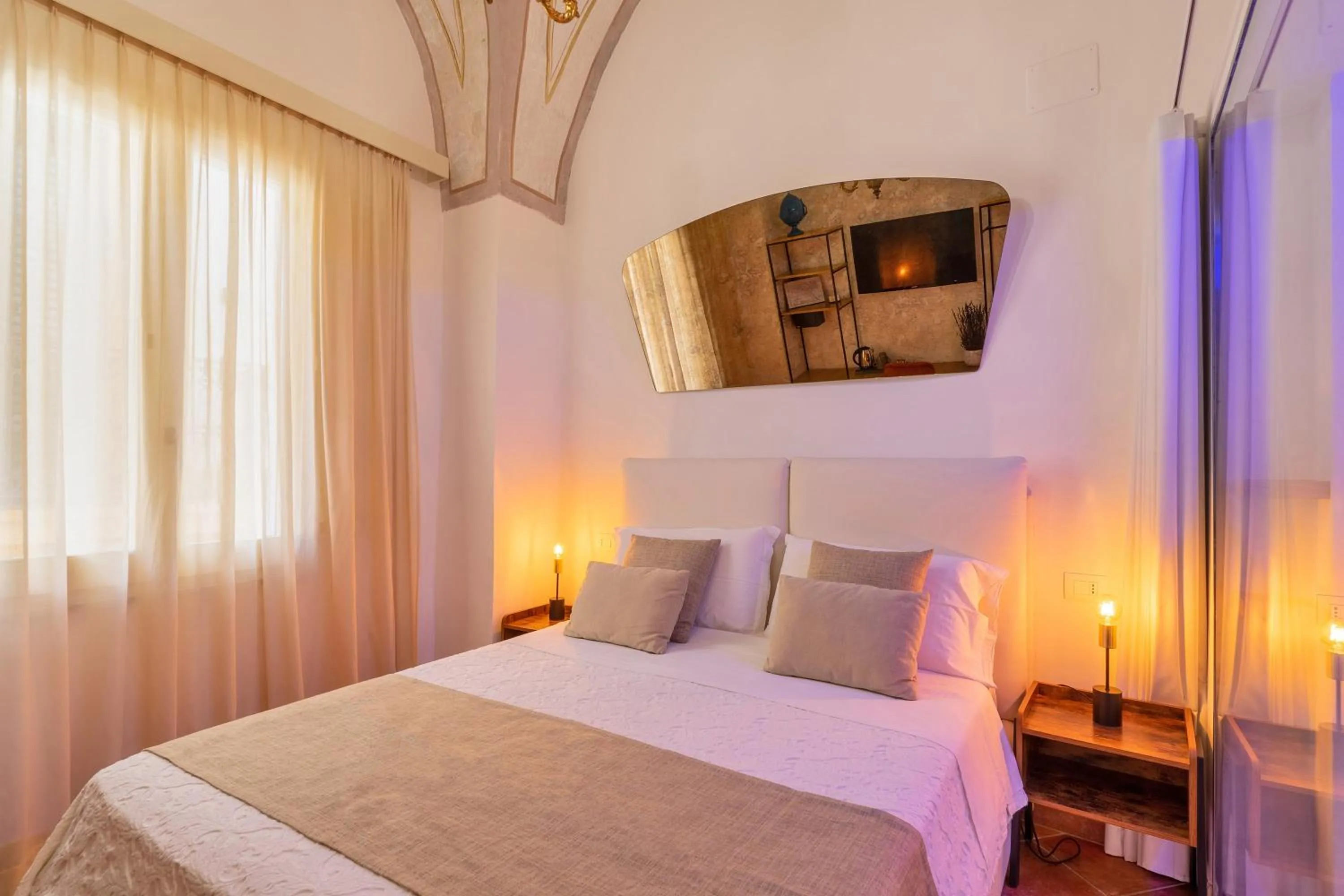 Bed in Corte Patitari - by Patitari Suites