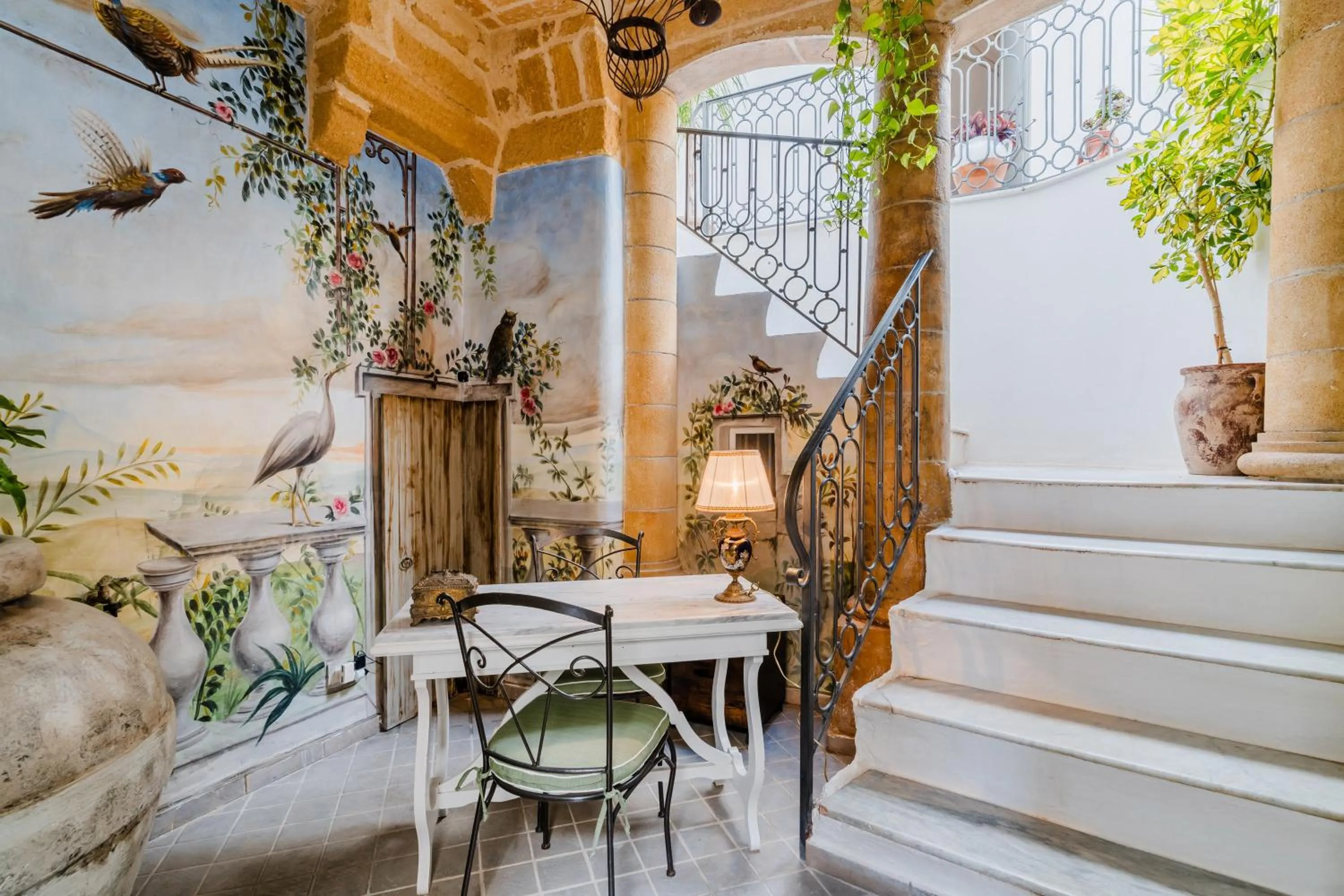 Lobby or reception in Corte Patitari - by Patitari Suites