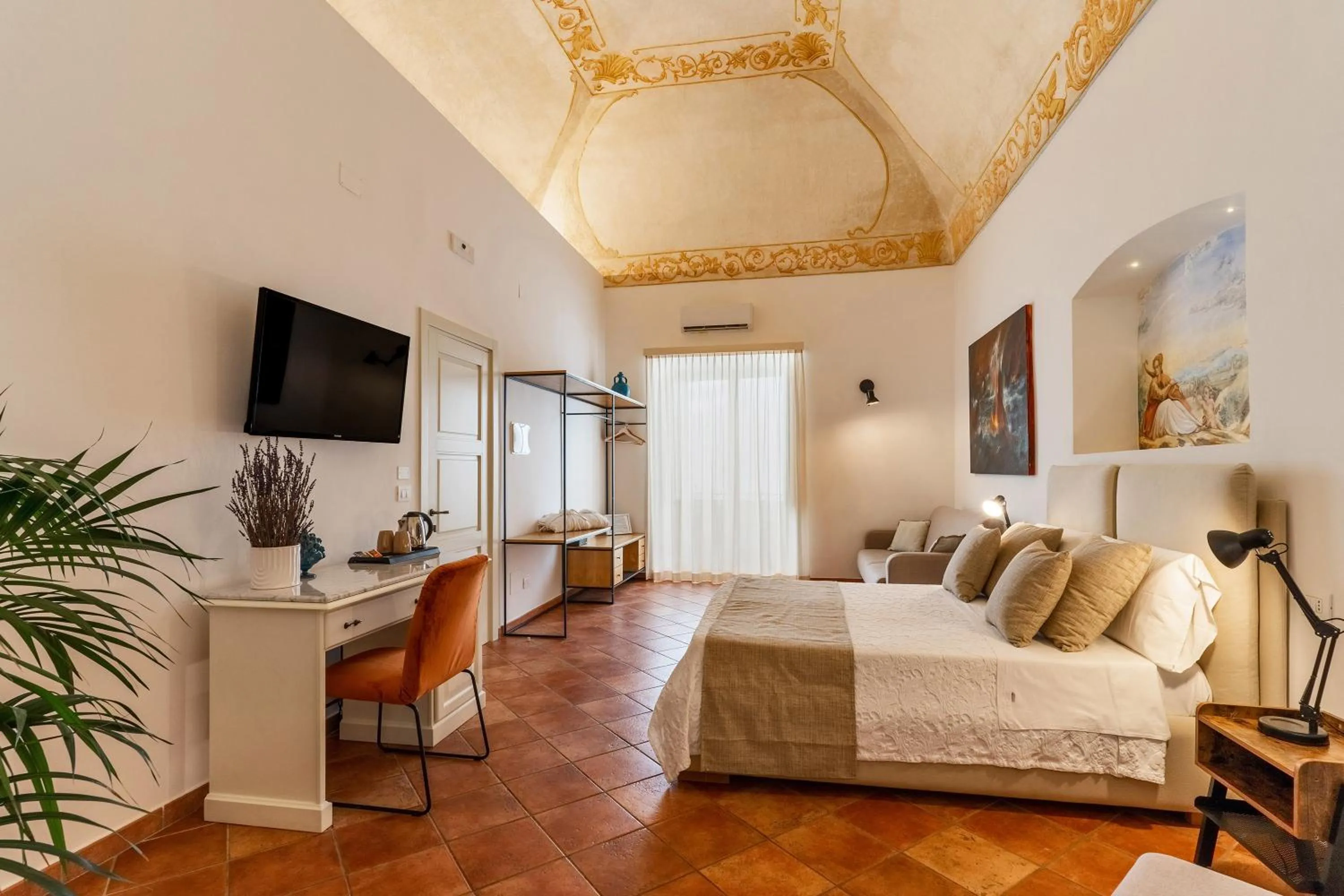 Bed in Corte Patitari - by Patitari Suites