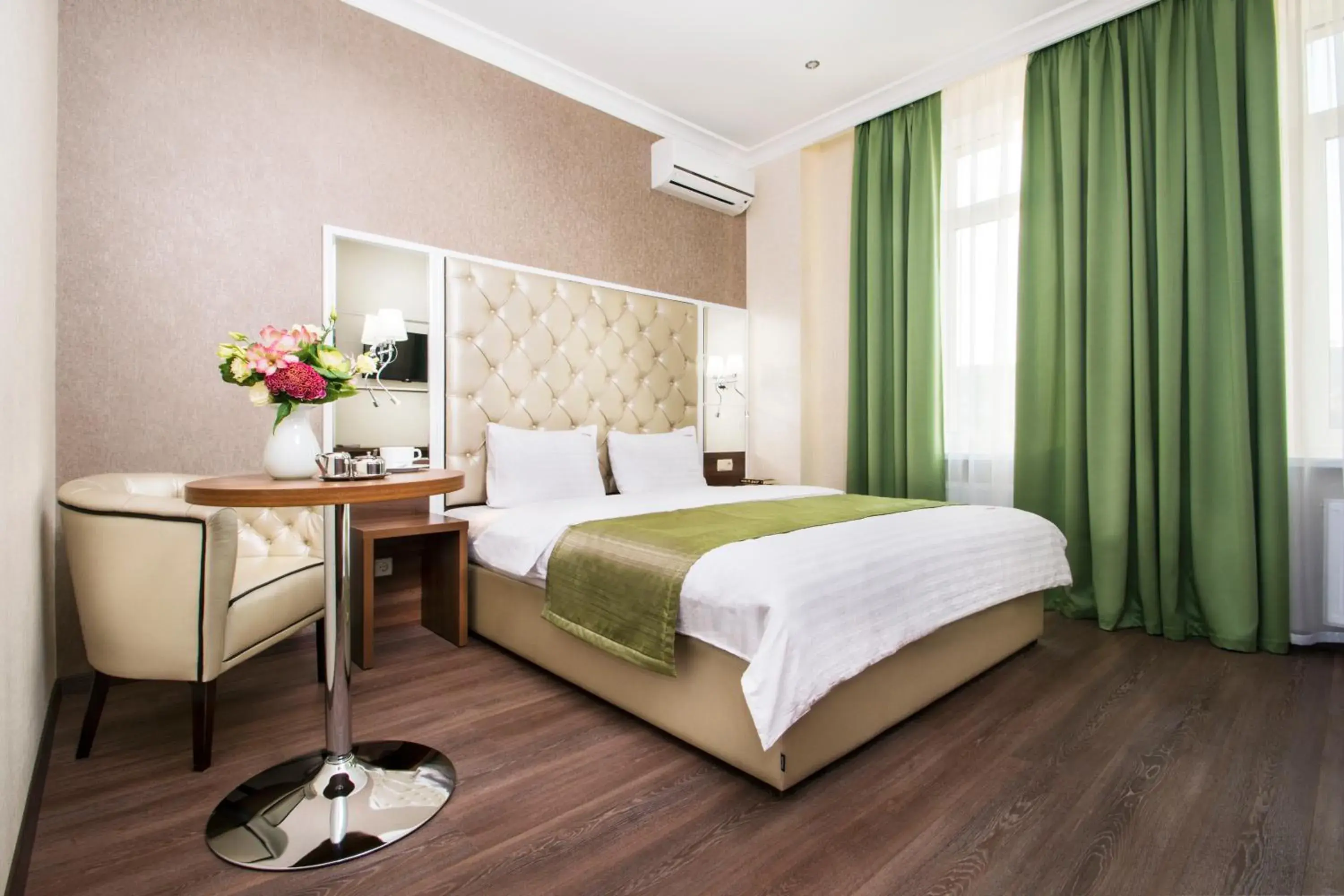 Studio Apartment in BonApart Hotel by UHM Studio Apartment in BonApart Hotel by UHM