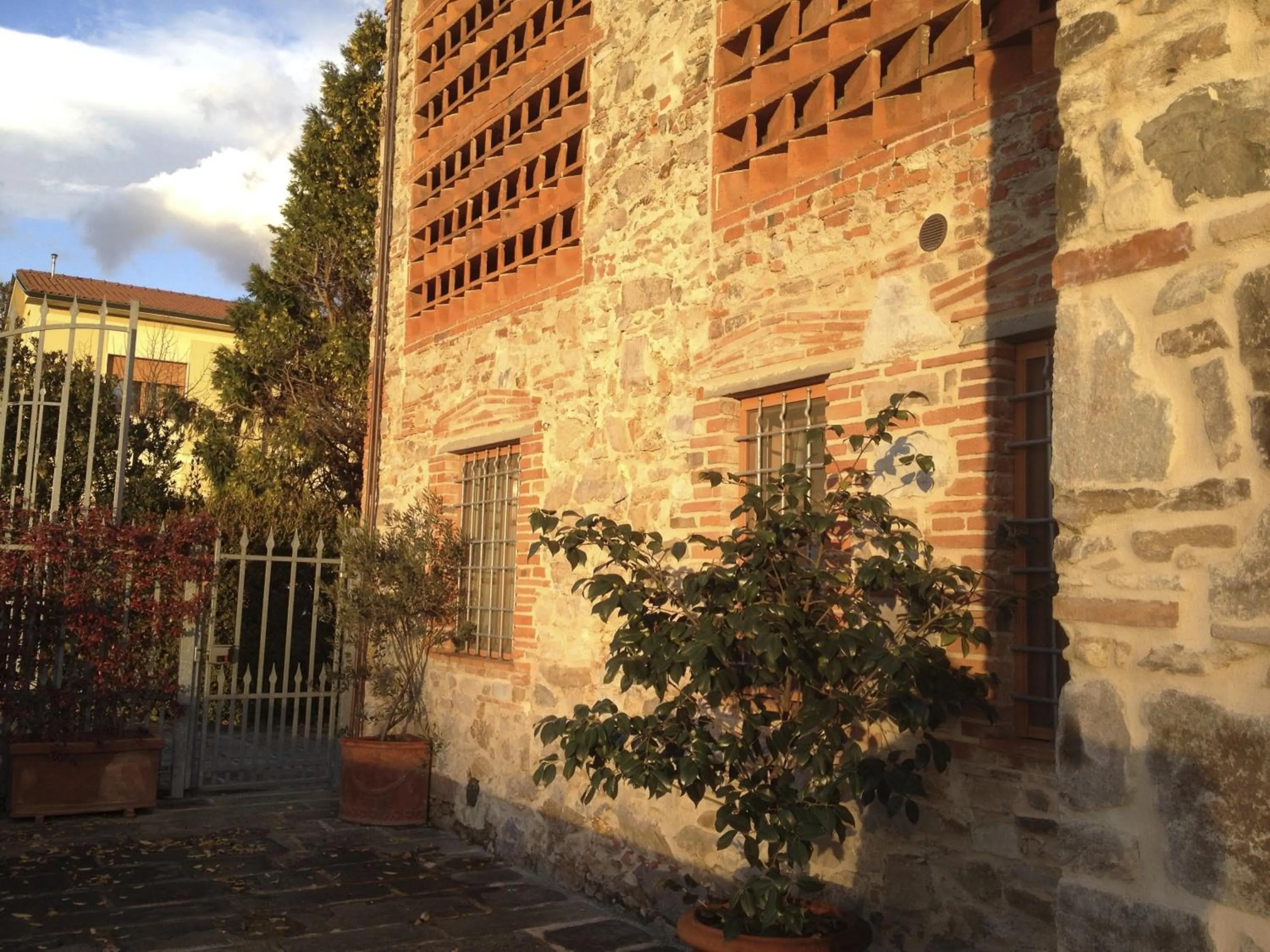 Facade/entrance in Corte Capitani